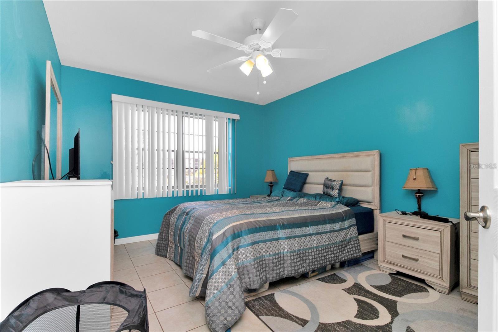 23465 HARBORVIEW RD #1005