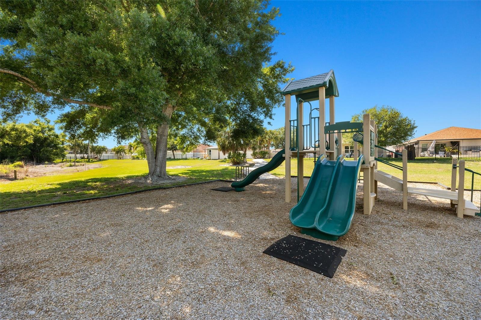 10084 WINDING RIVER RD