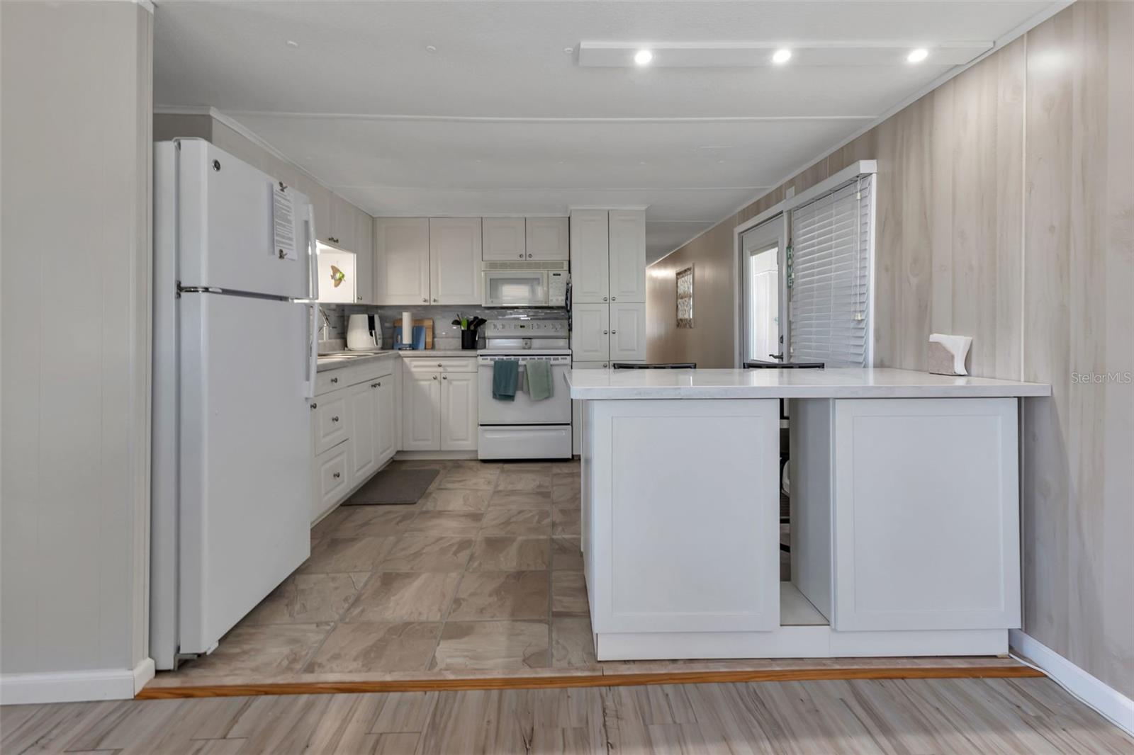 10100 BURNT STORE RD #116