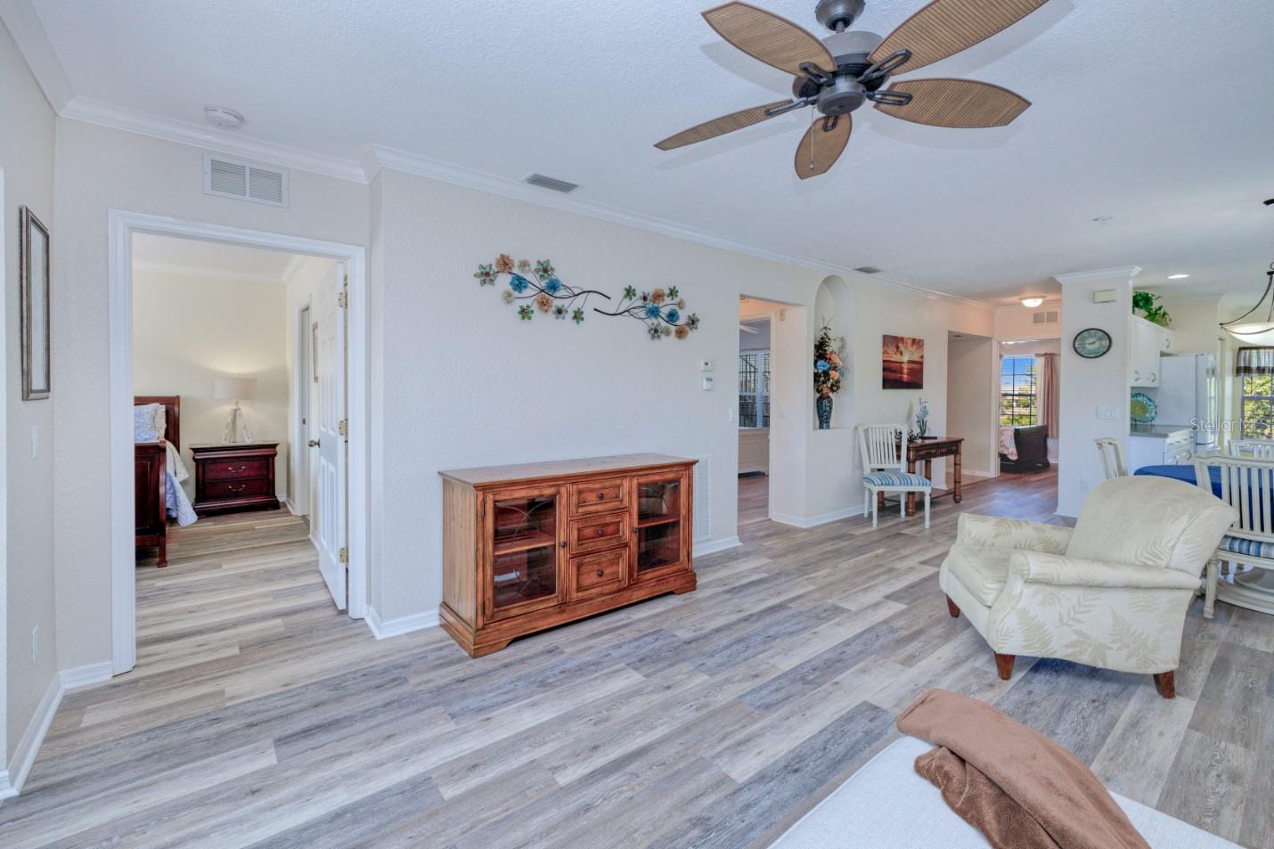 2020 WILLOW HAMMOCK CIR #201