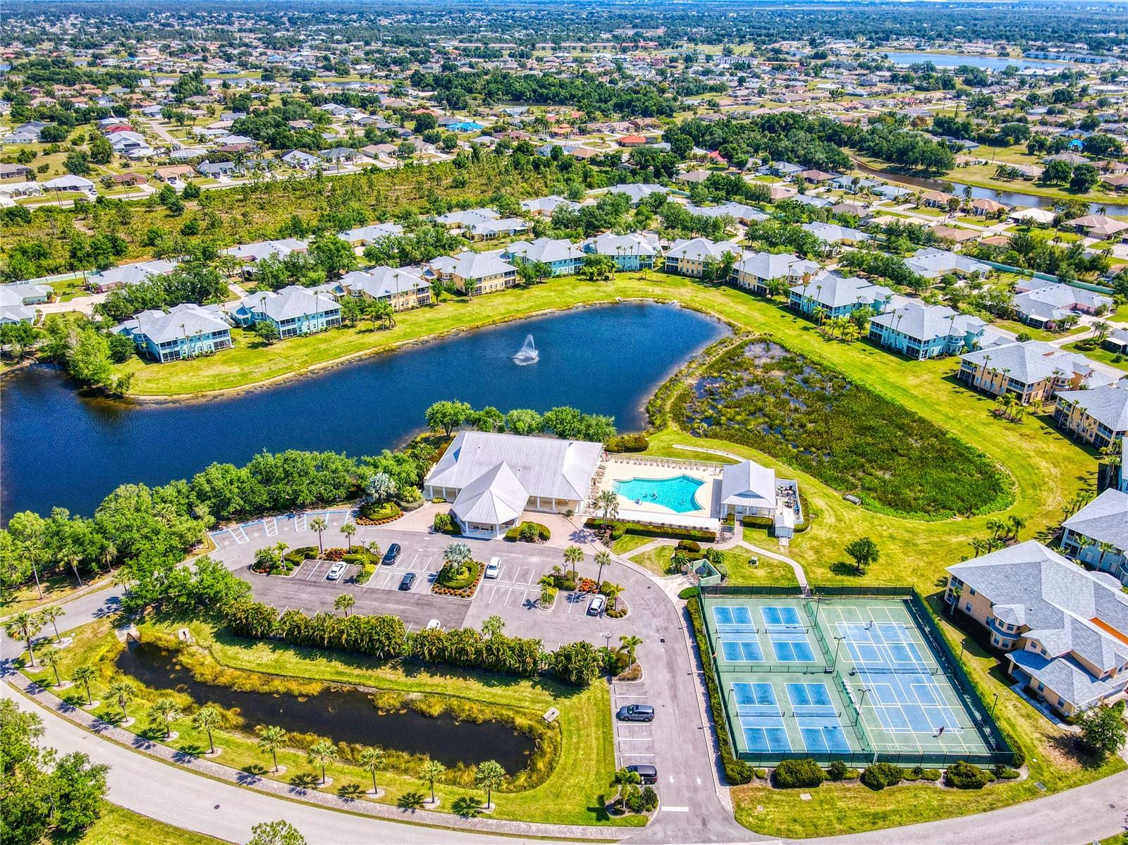 2020 WILLOW HAMMOCK CIR #201