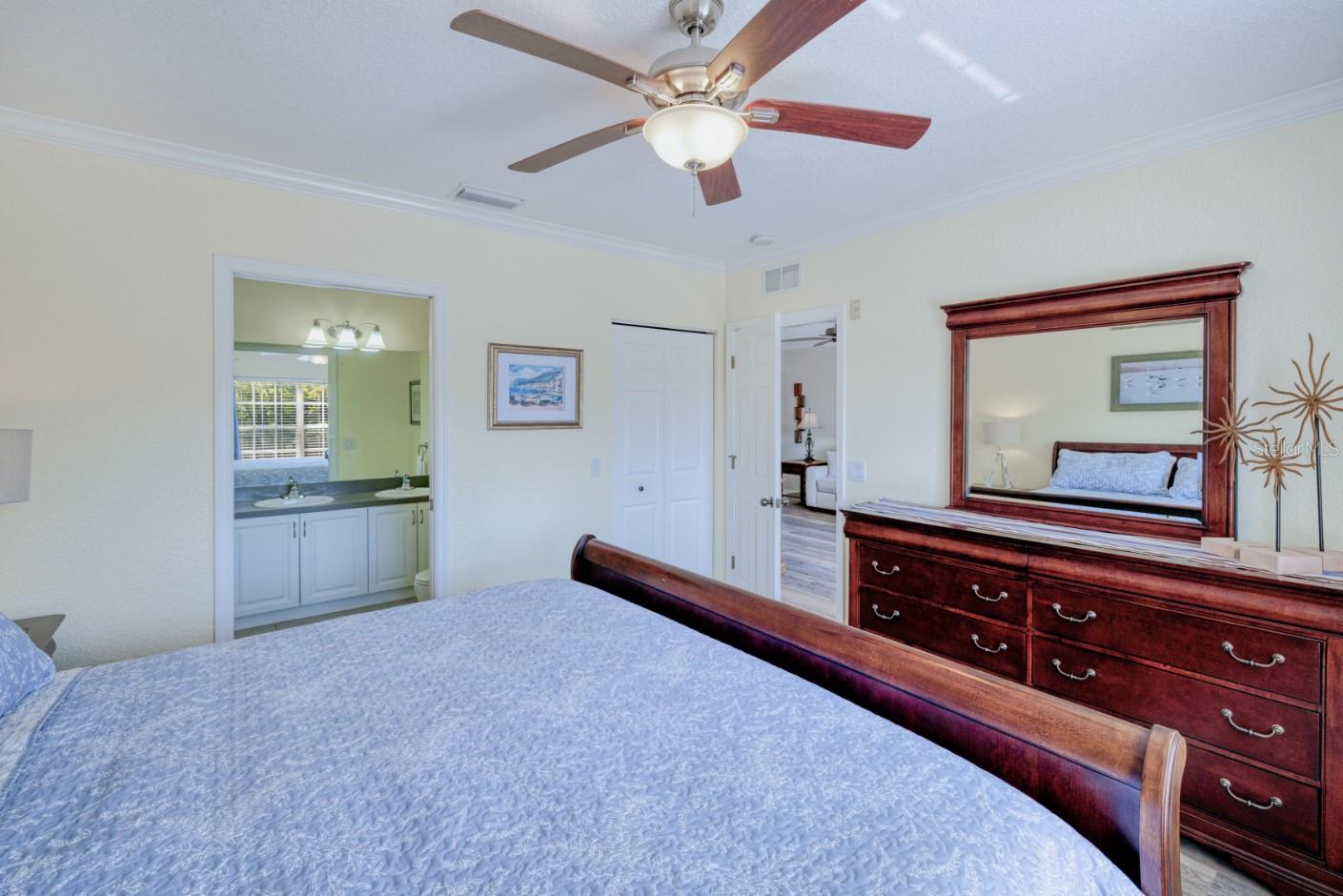 2020 WILLOW HAMMOCK CIR #201