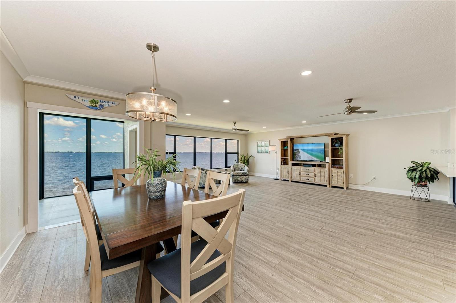 1750 JAMAICA WAY #114