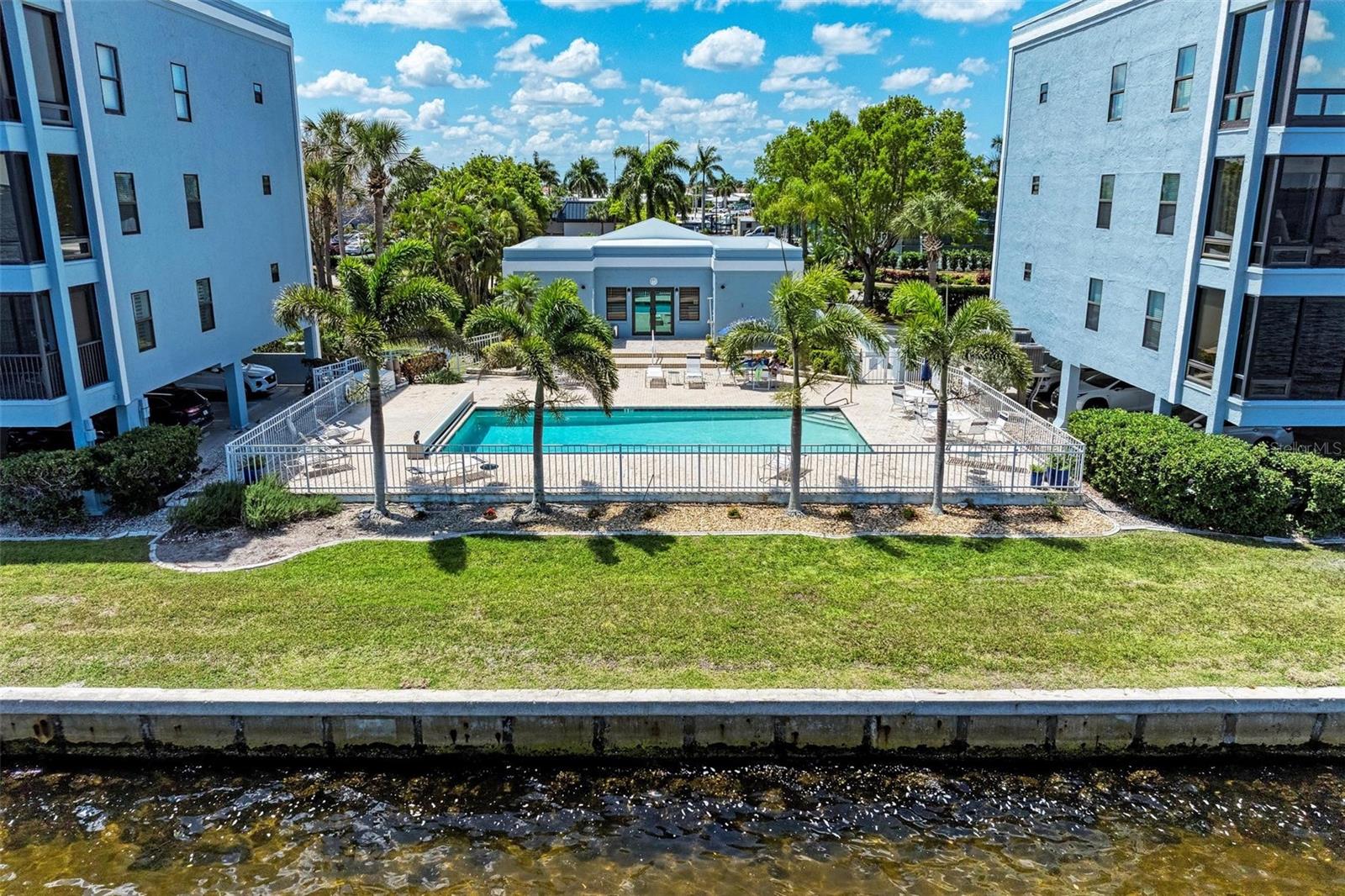 1750 JAMAICA WAY #114