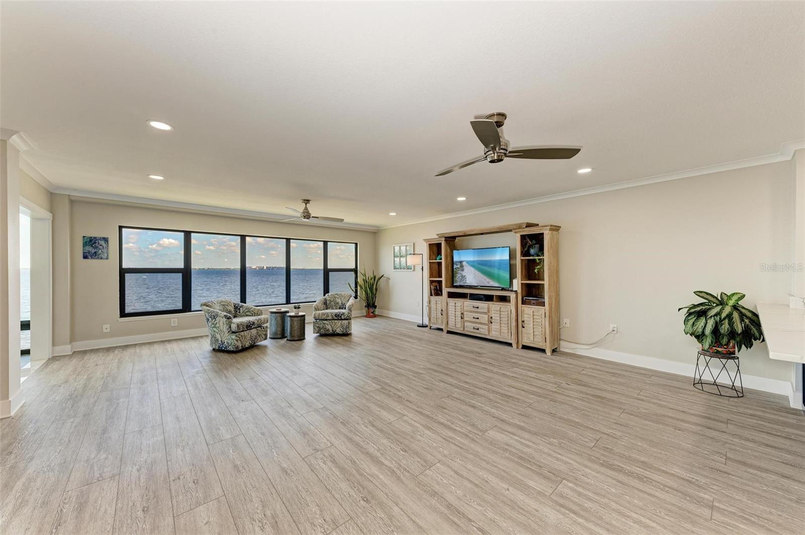 1750 JAMAICA WAY #114