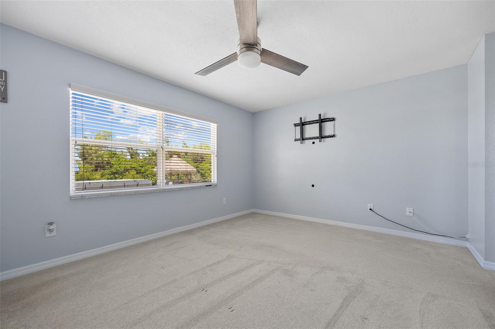 18154 EAU GALLIE CIR