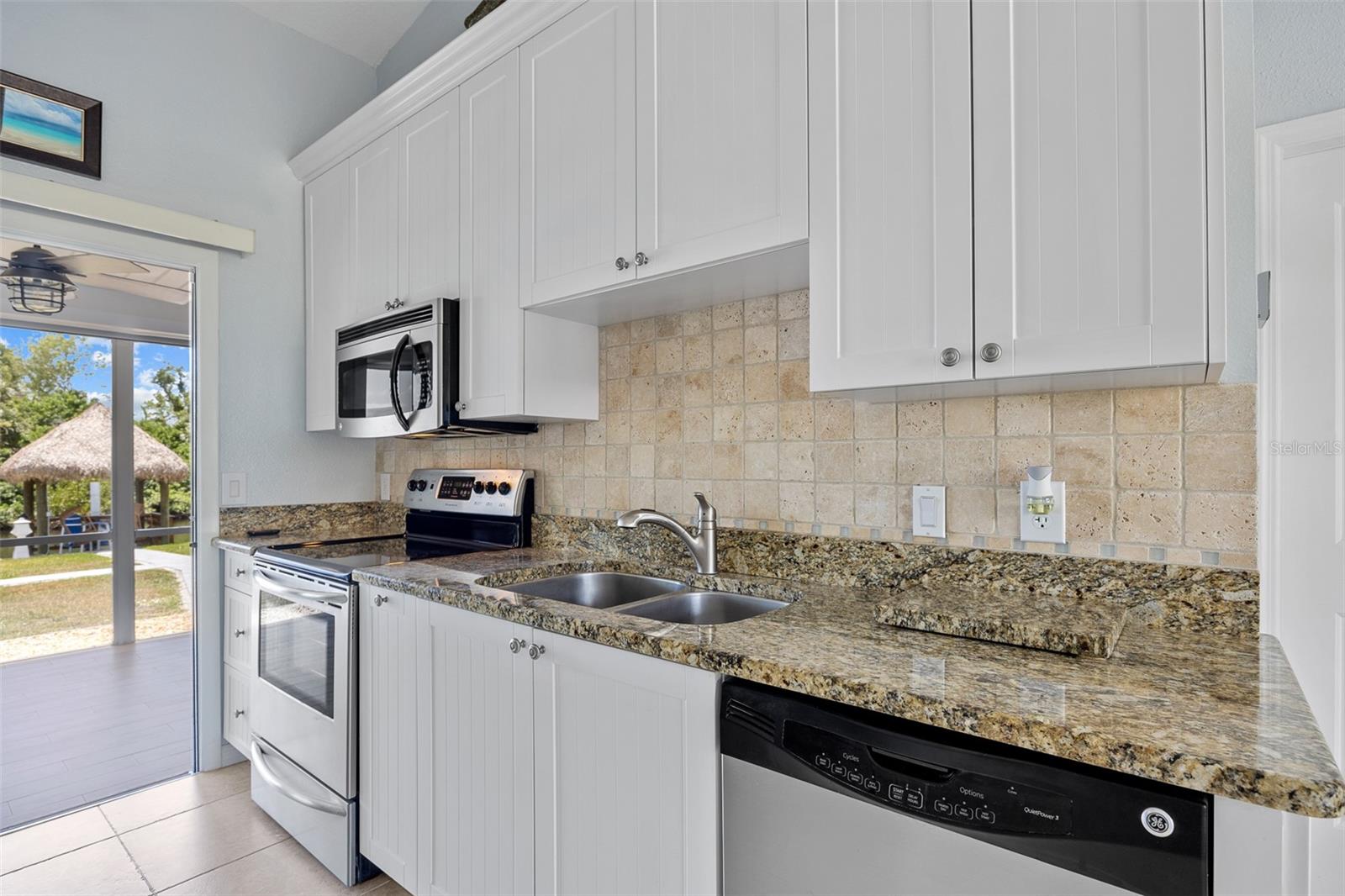 18154 EAU GALLIE CIR