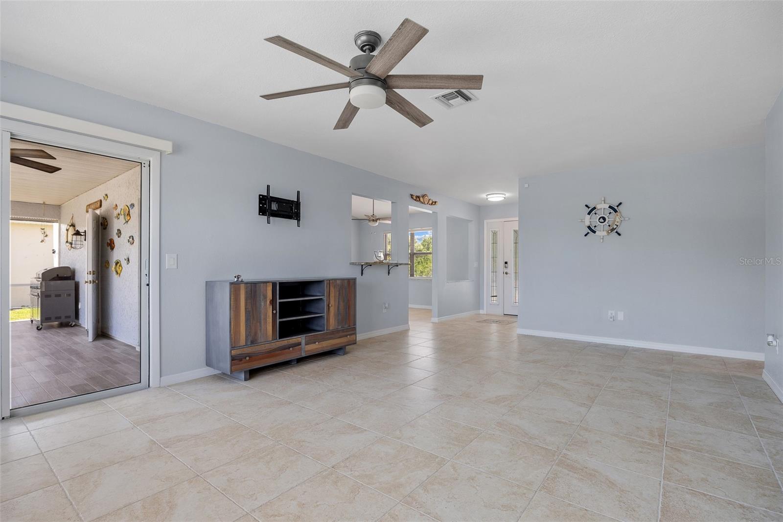 18154 EAU GALLIE CIR