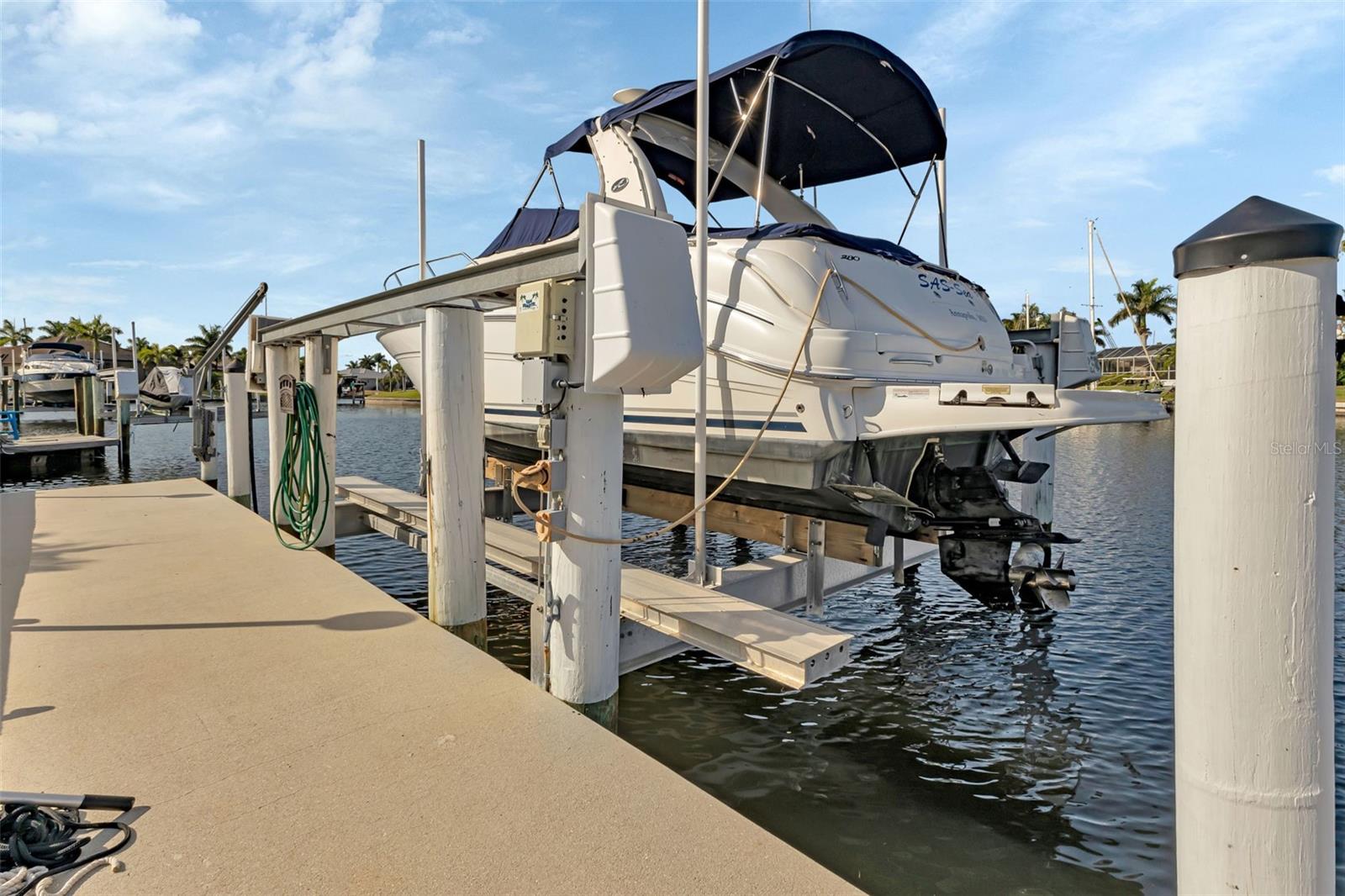 3559 WHIPPOORWILL BLVD