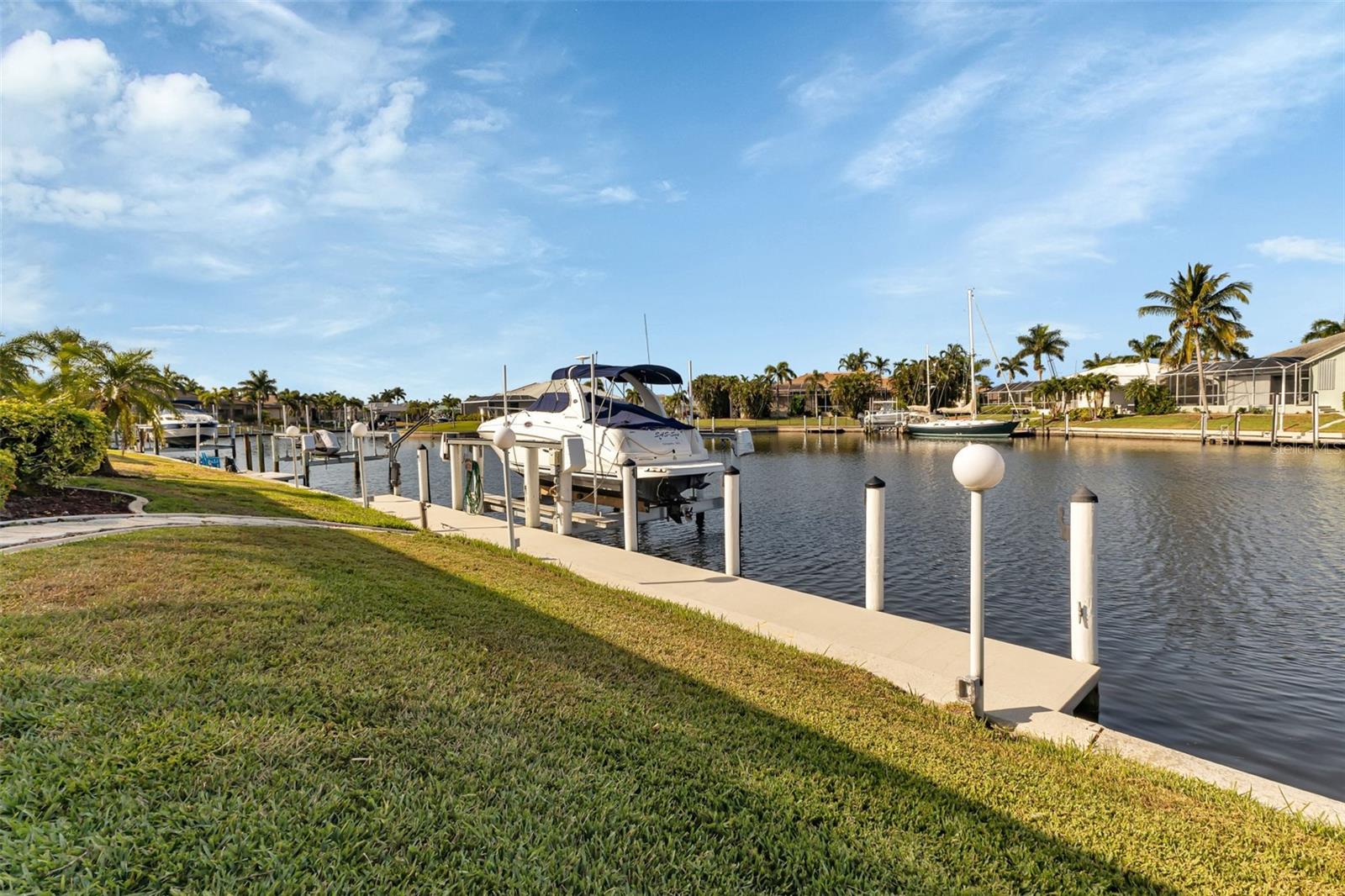 3559 WHIPPOORWILL BLVD