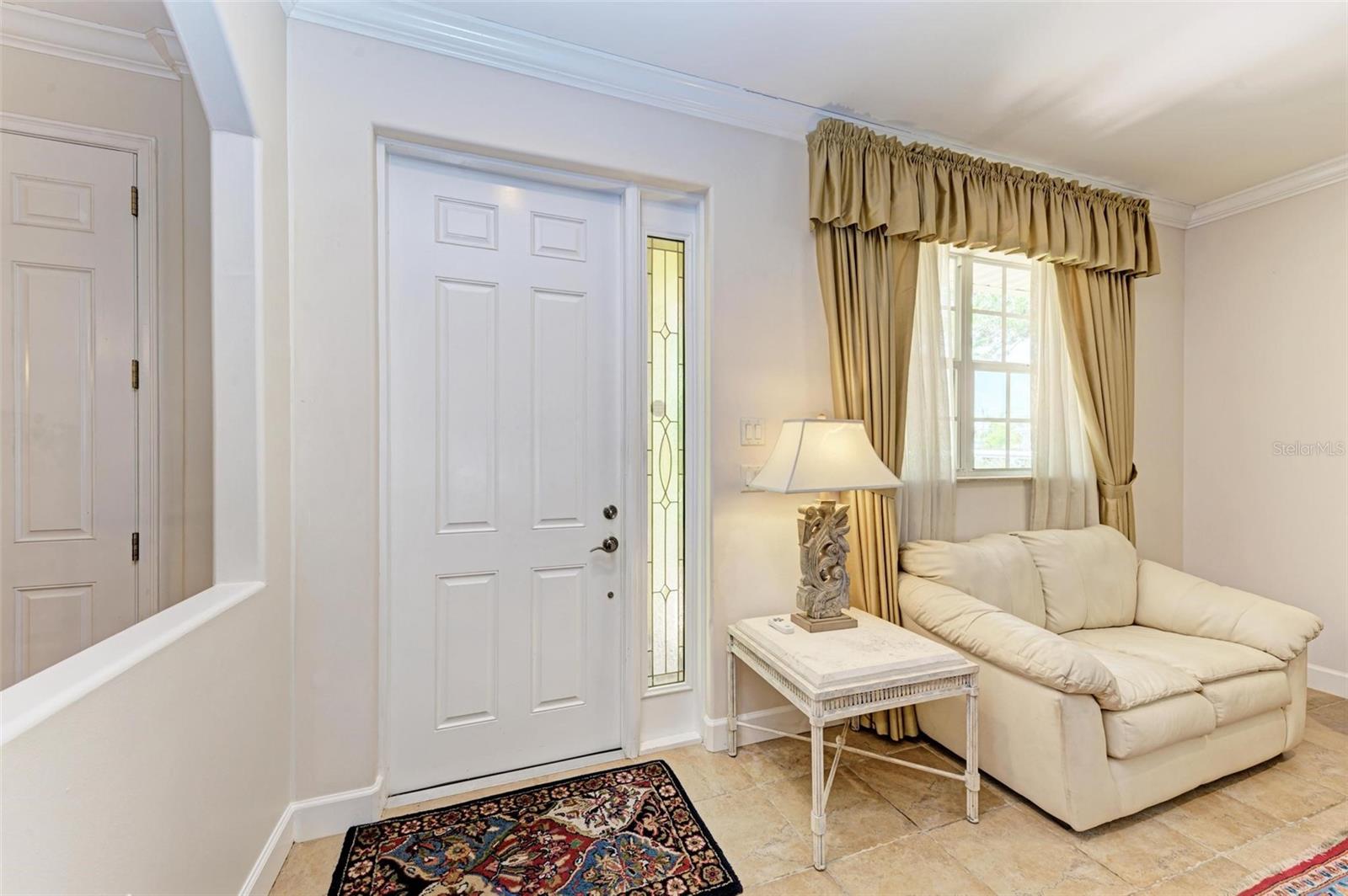 321 W VIRGINIA AVE #201