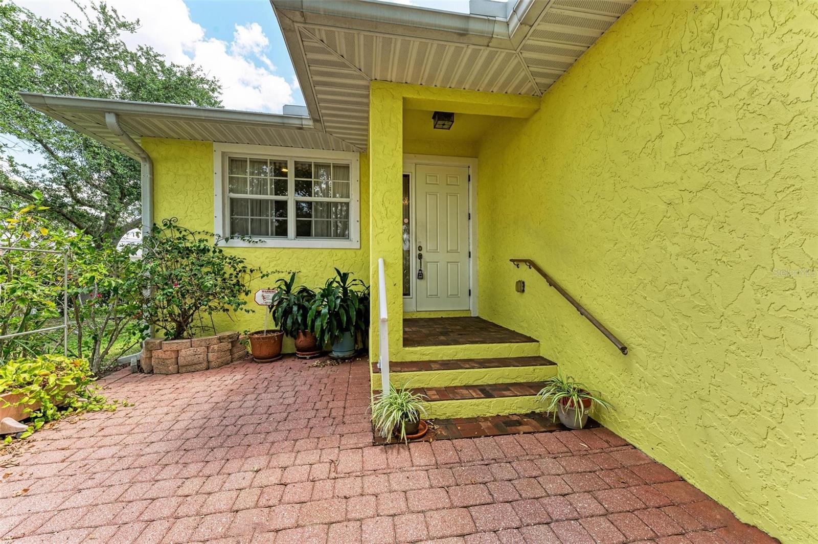 321 W VIRGINIA AVE #201