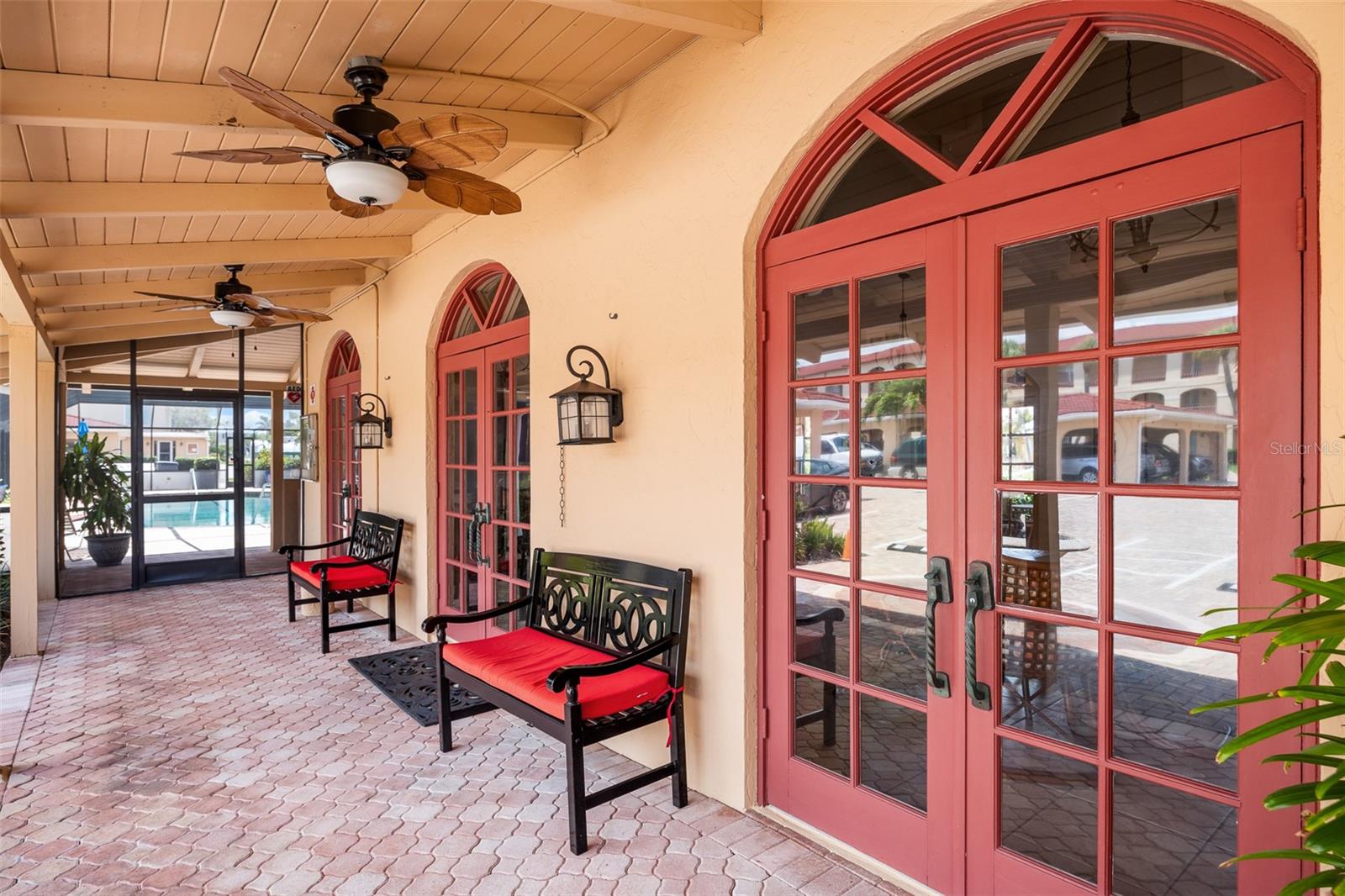 1 COLONY POINT DR #A10