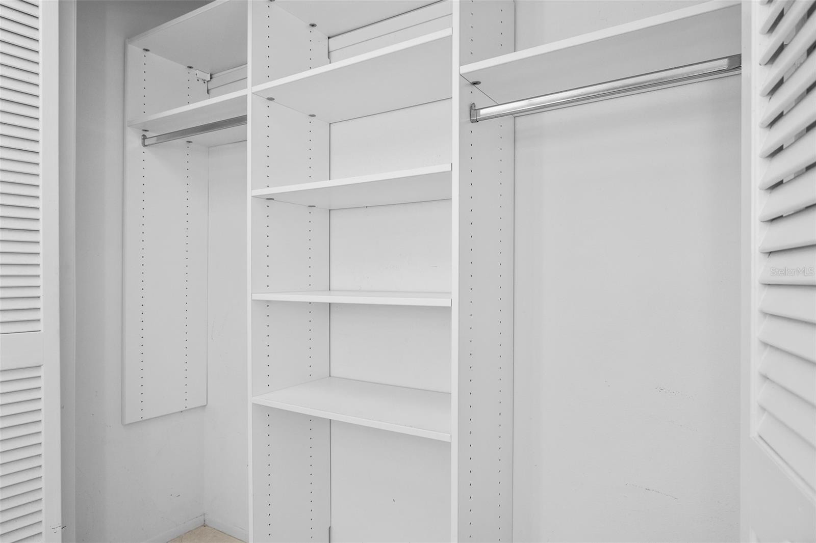 1 COLONY POINT DR #A10