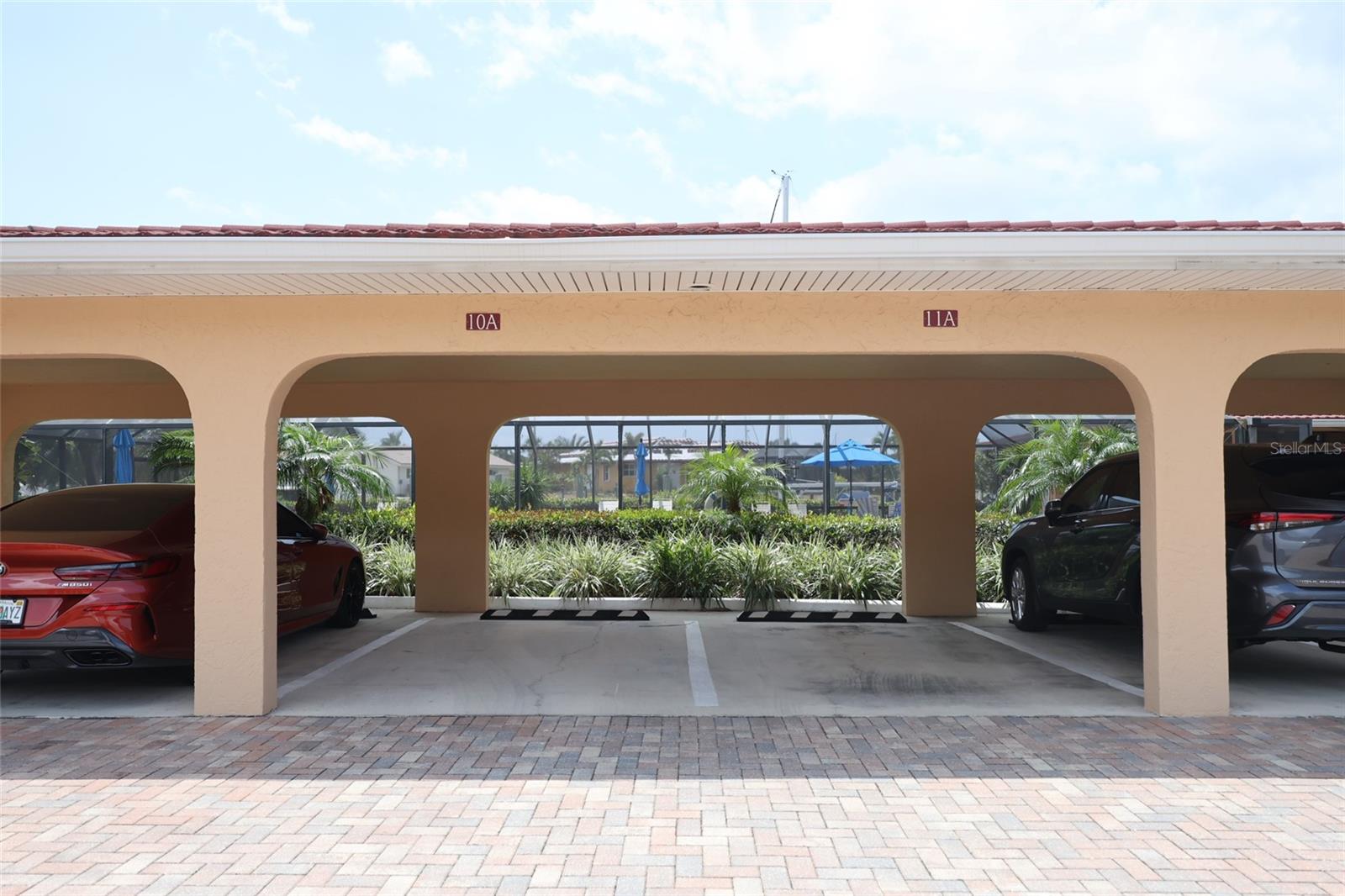 1 COLONY POINT DR #A10