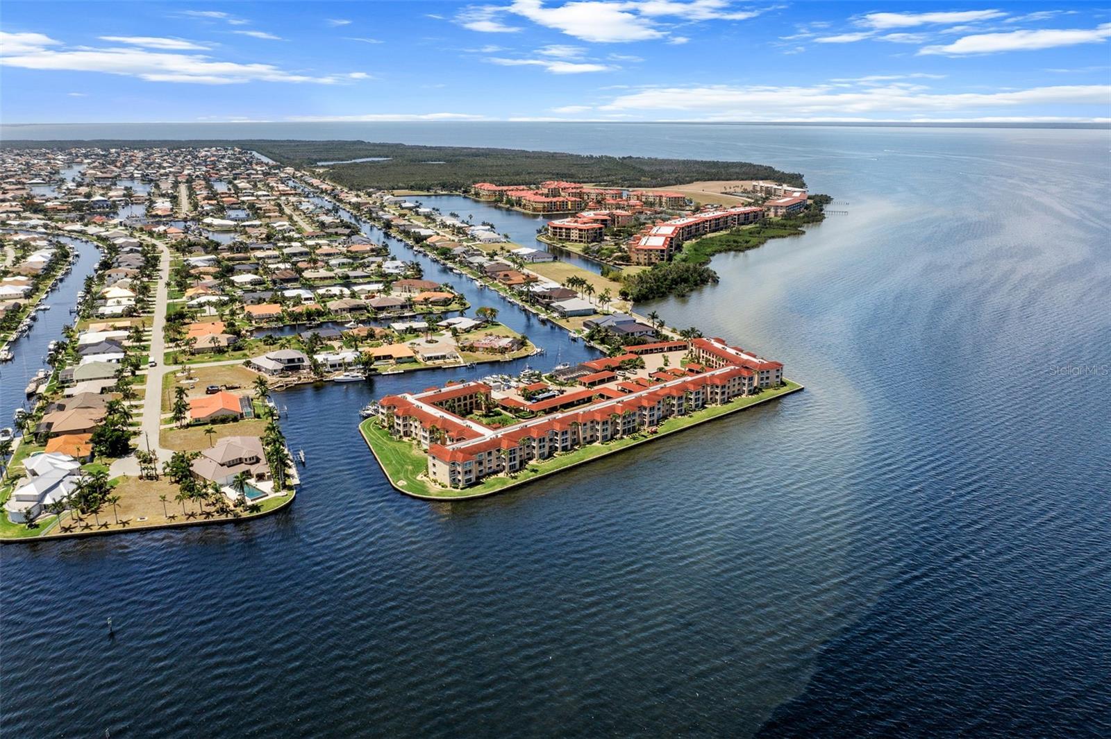 1 COLONY POINT DR #A10