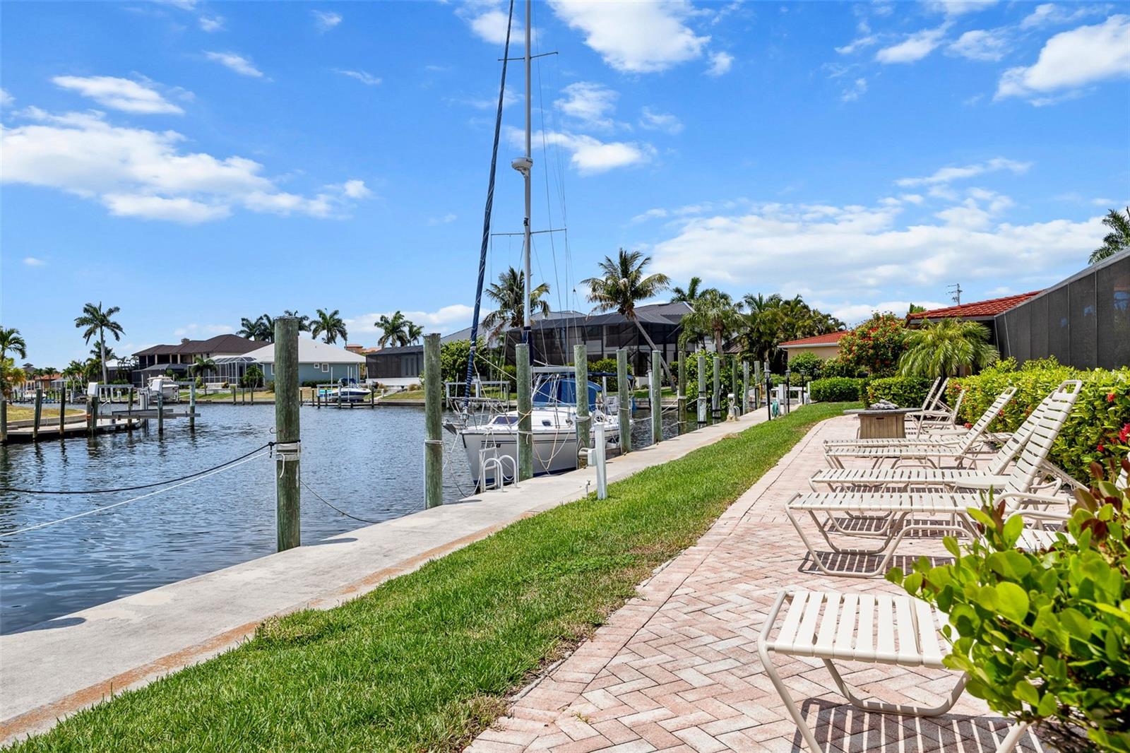 1 COLONY POINT DR #A10