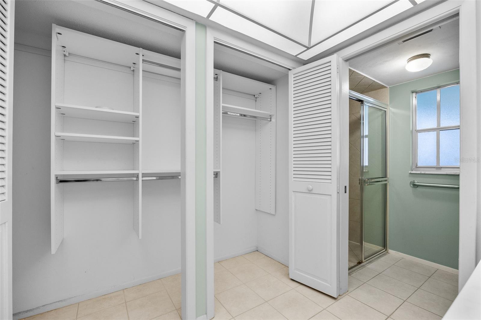 1 COLONY POINT DR #A10