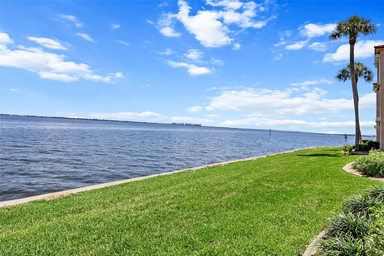 1 COLONY POINT DR #A10