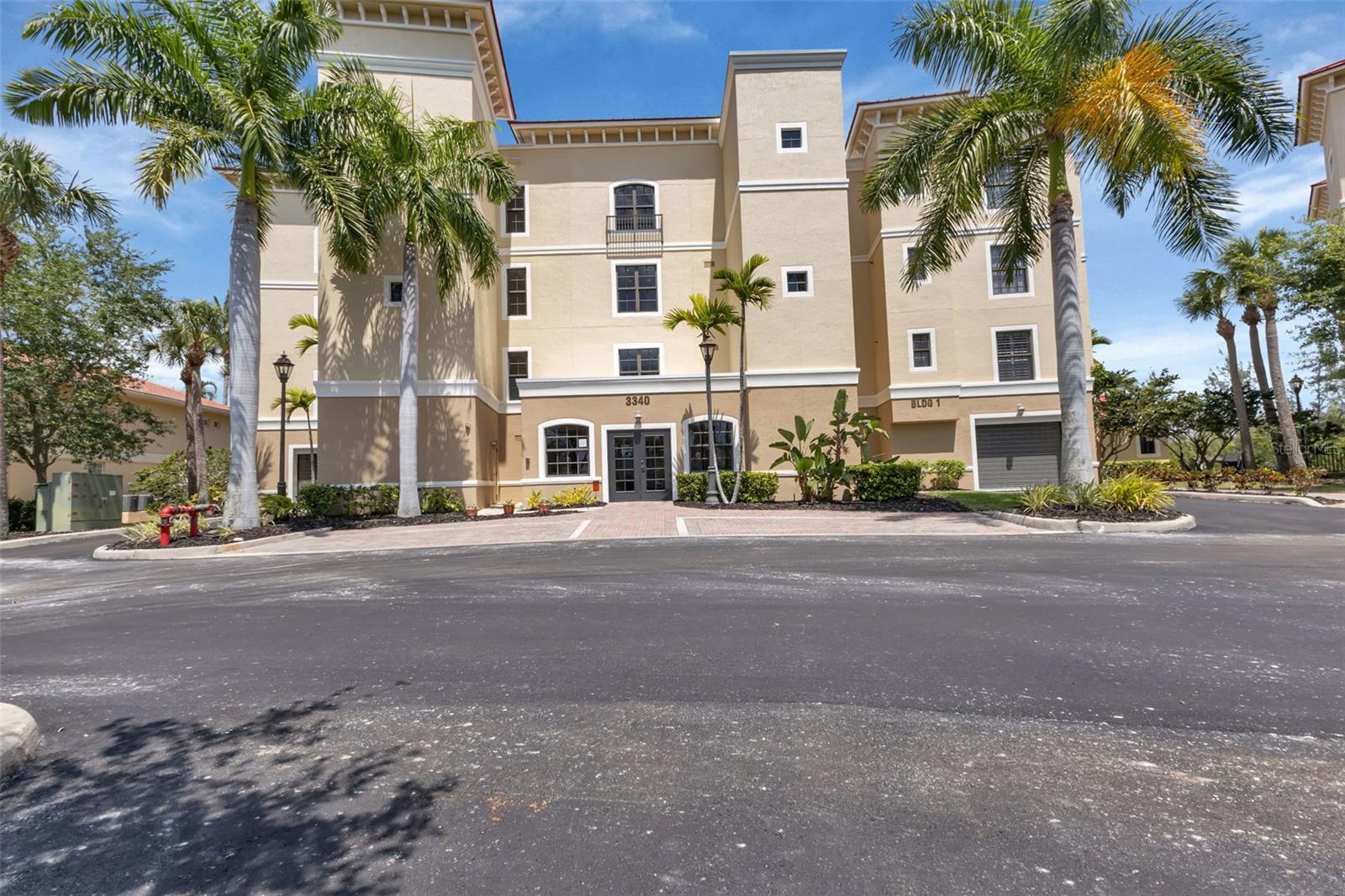 3340 WOOD THRUSH DR #143