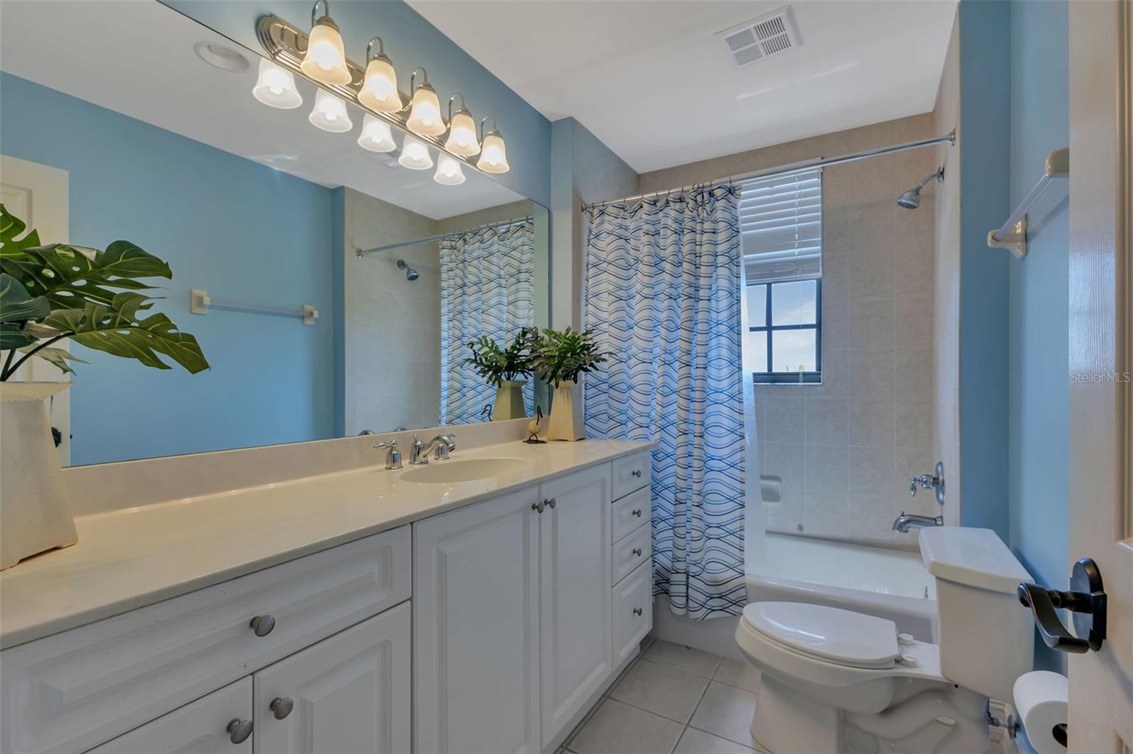 3340 WOOD THRUSH DR #143