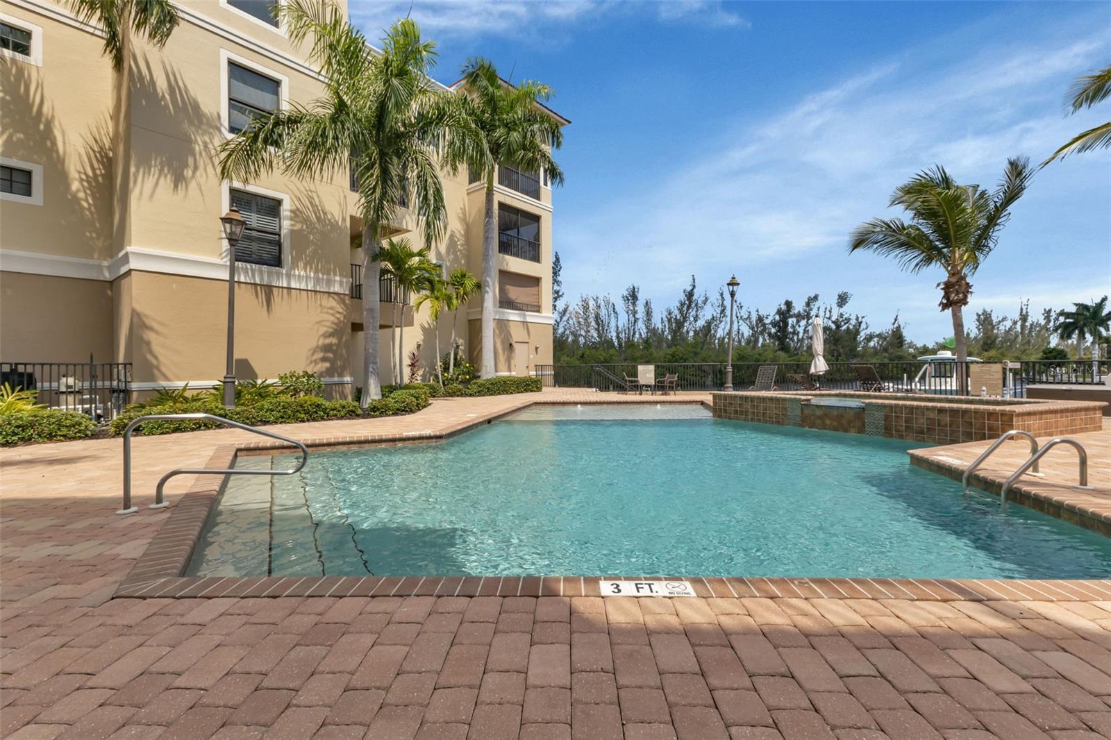 3340 WOOD THRUSH DR #143