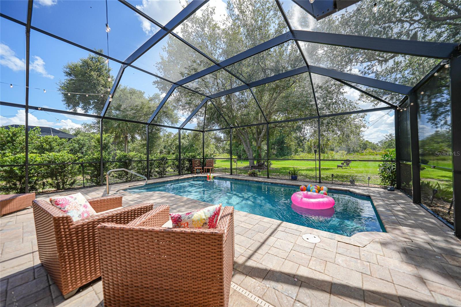 1109 HARBOUR GLEN PL