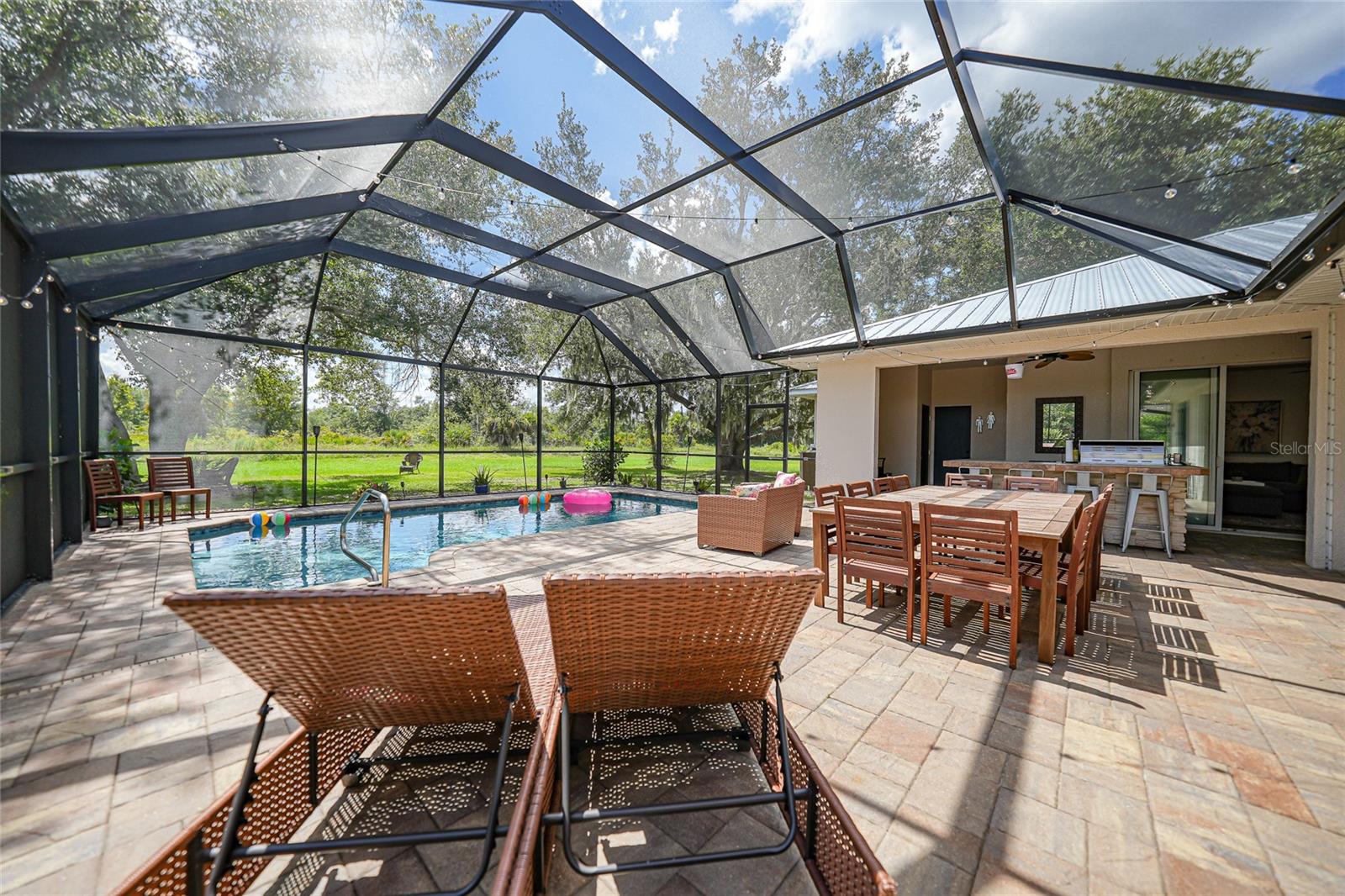 1109 HARBOUR GLEN PL