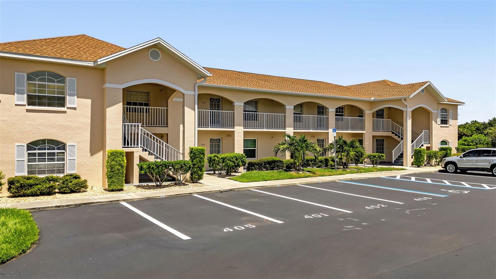 12144 SW EGRET CIR #403