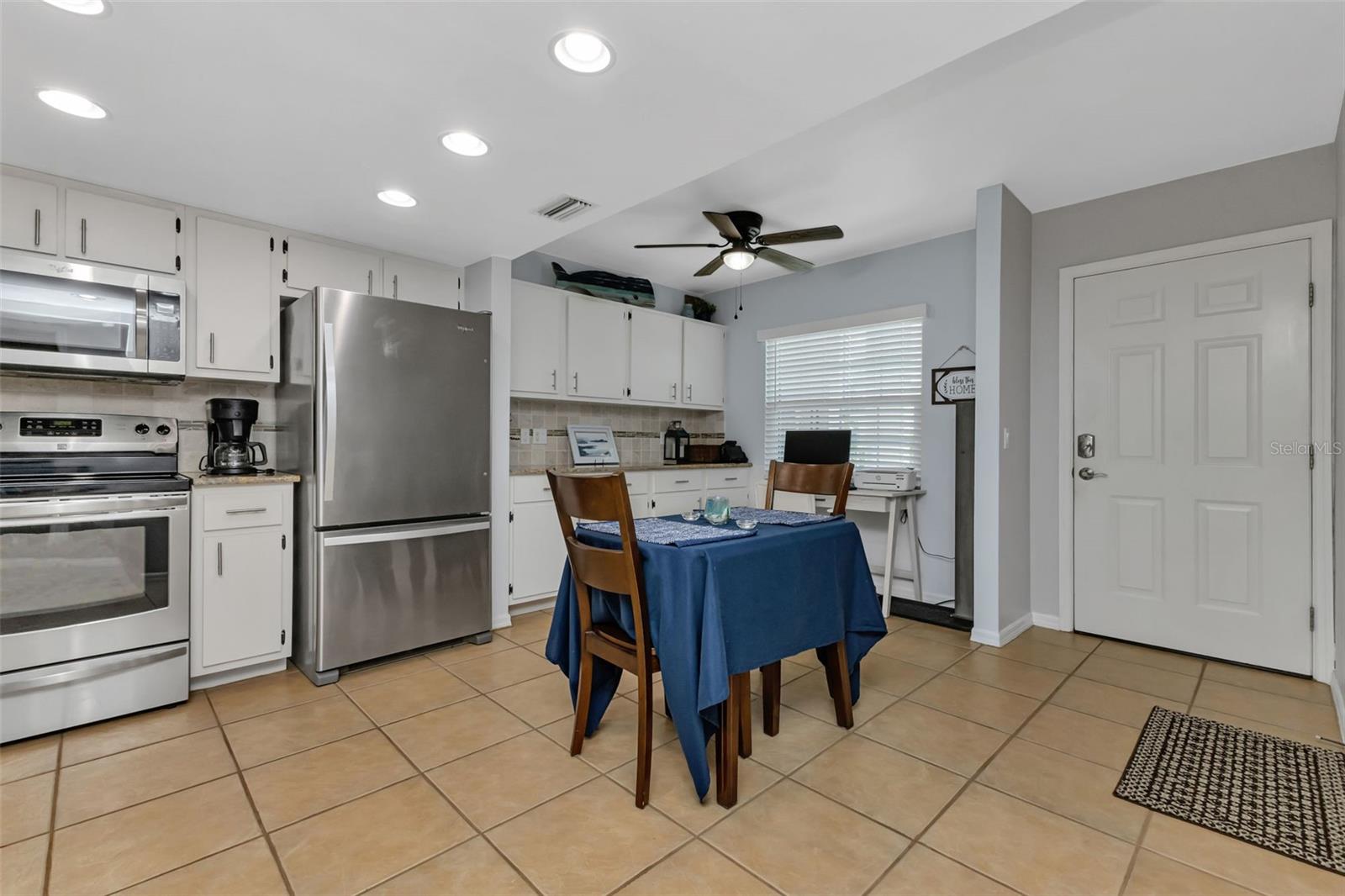 12144 SW EGRET CIR #403