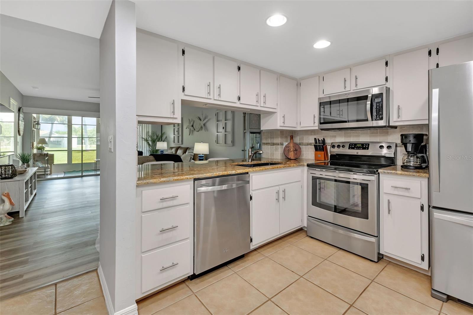 12144 SW EGRET CIR #403