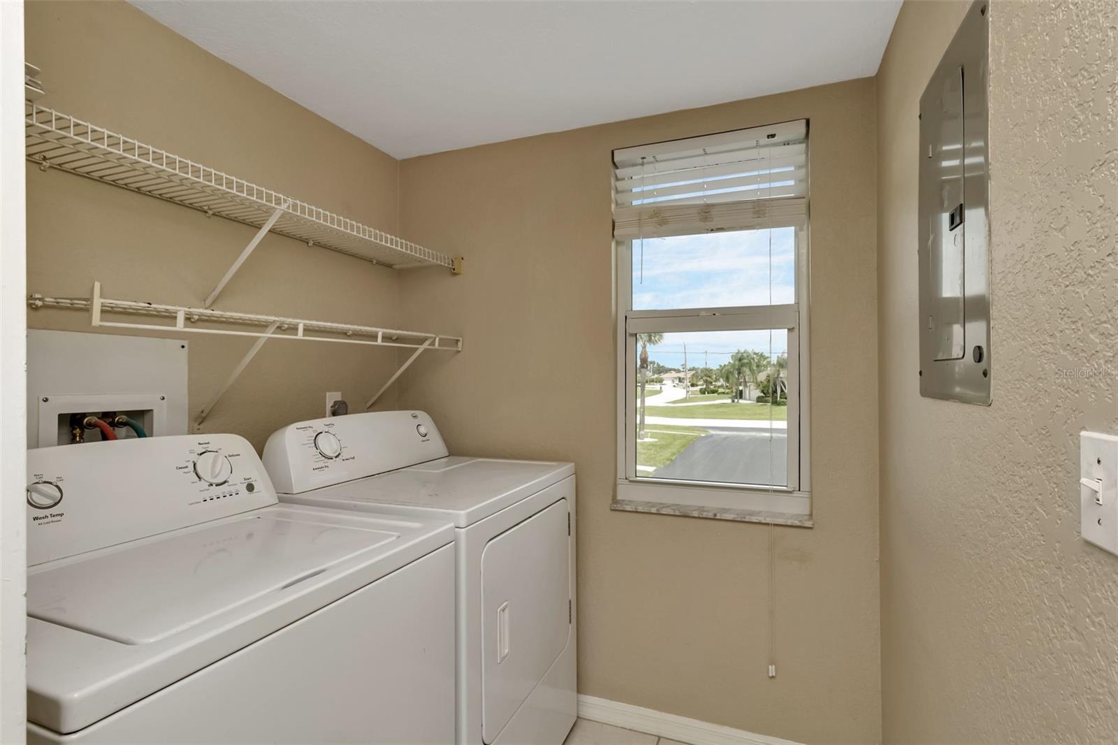 449 ROYAL POINCIANA #122