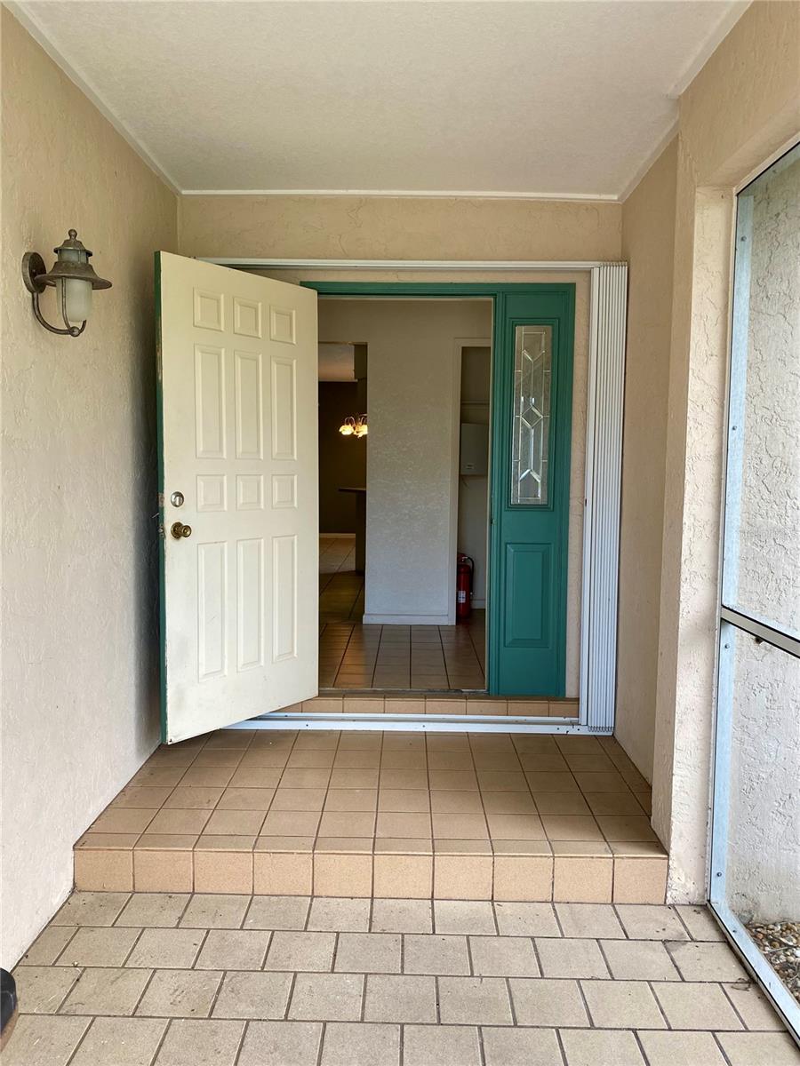 1802 LOS ALAMOS DR