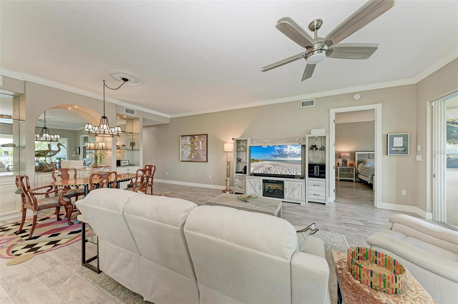 2620 TARPON COVE DR #312