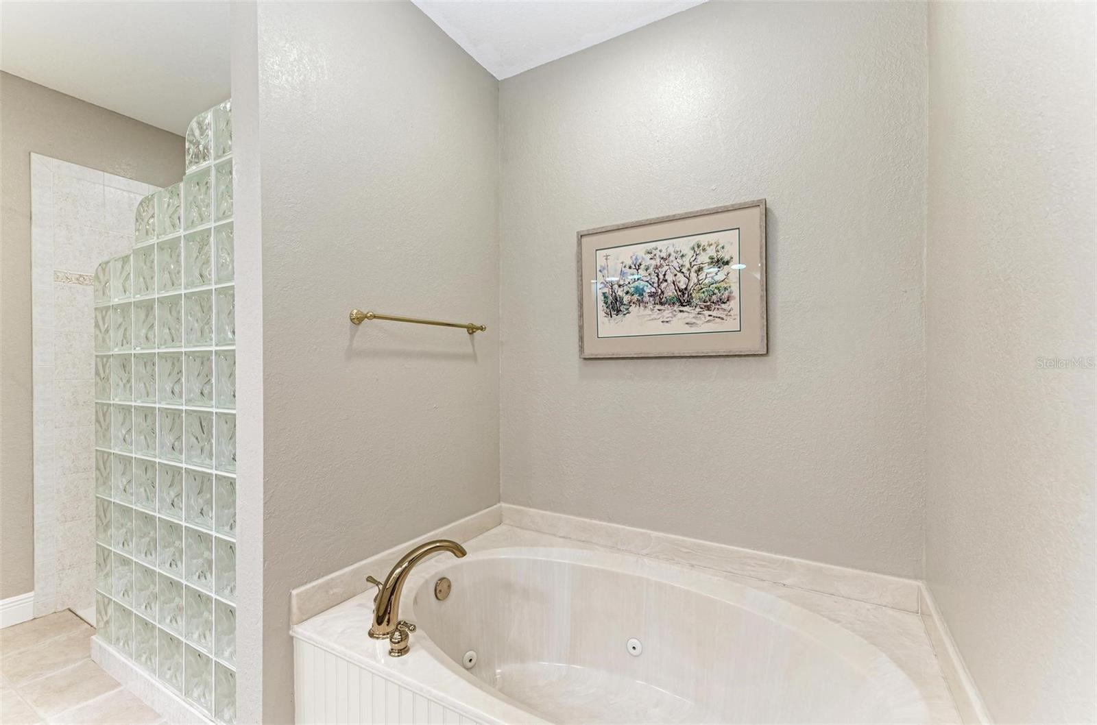 2620 TARPON COVE DR #312