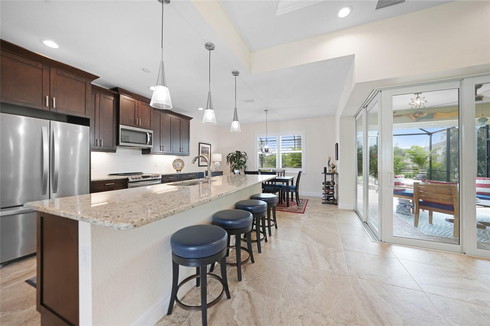 4000 TURTLE DOVE CIR