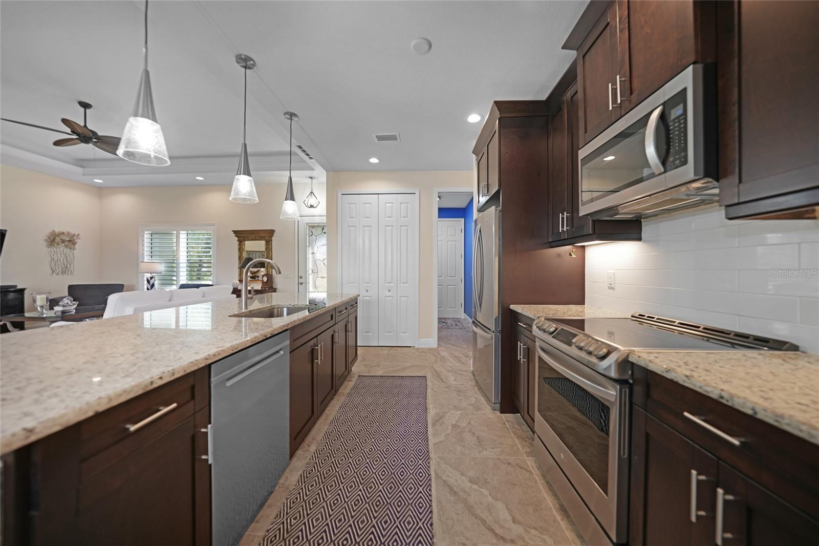 4000 TURTLE DOVE CIR