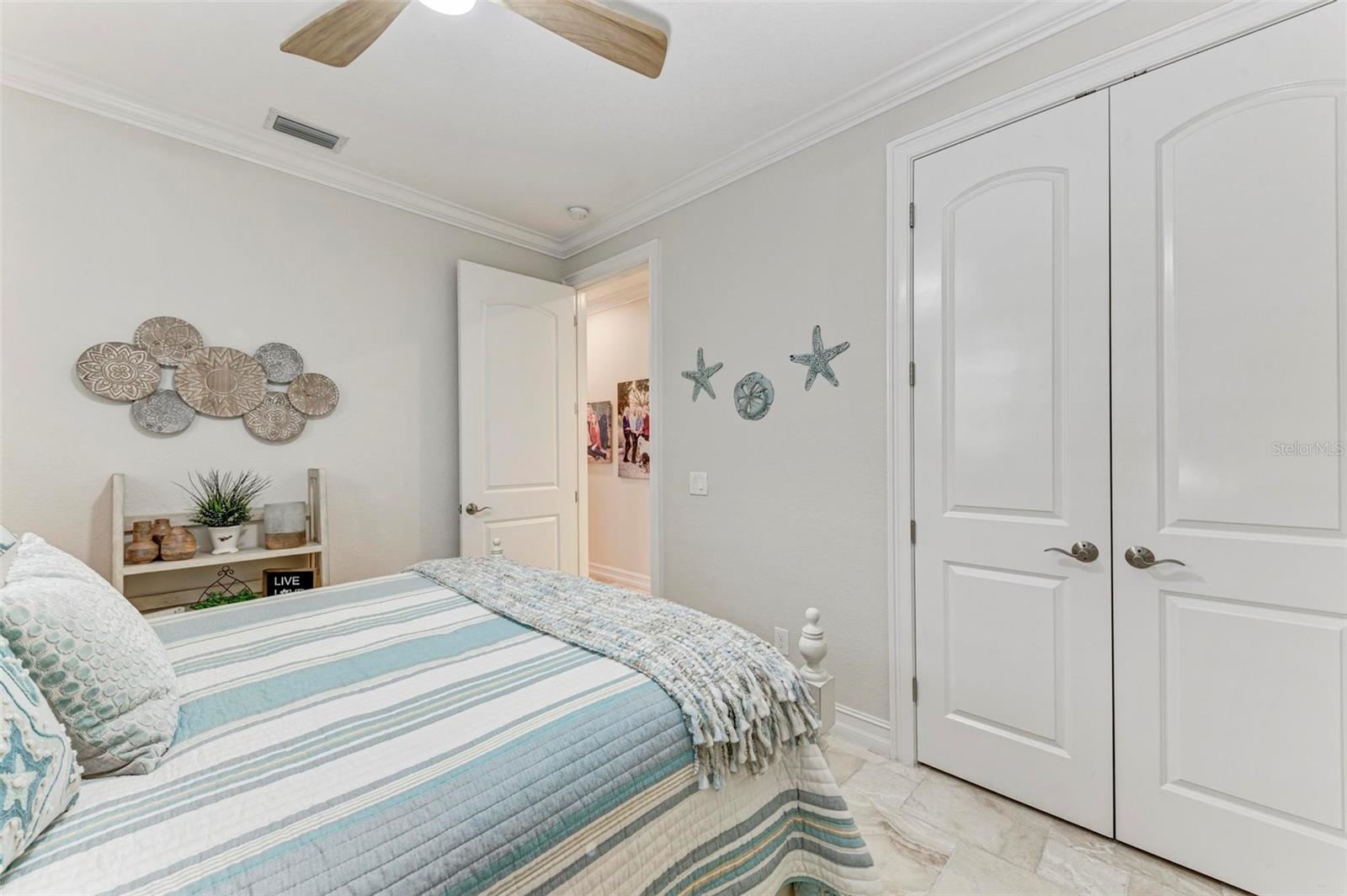 5016 LA COSTA ISLAND CT