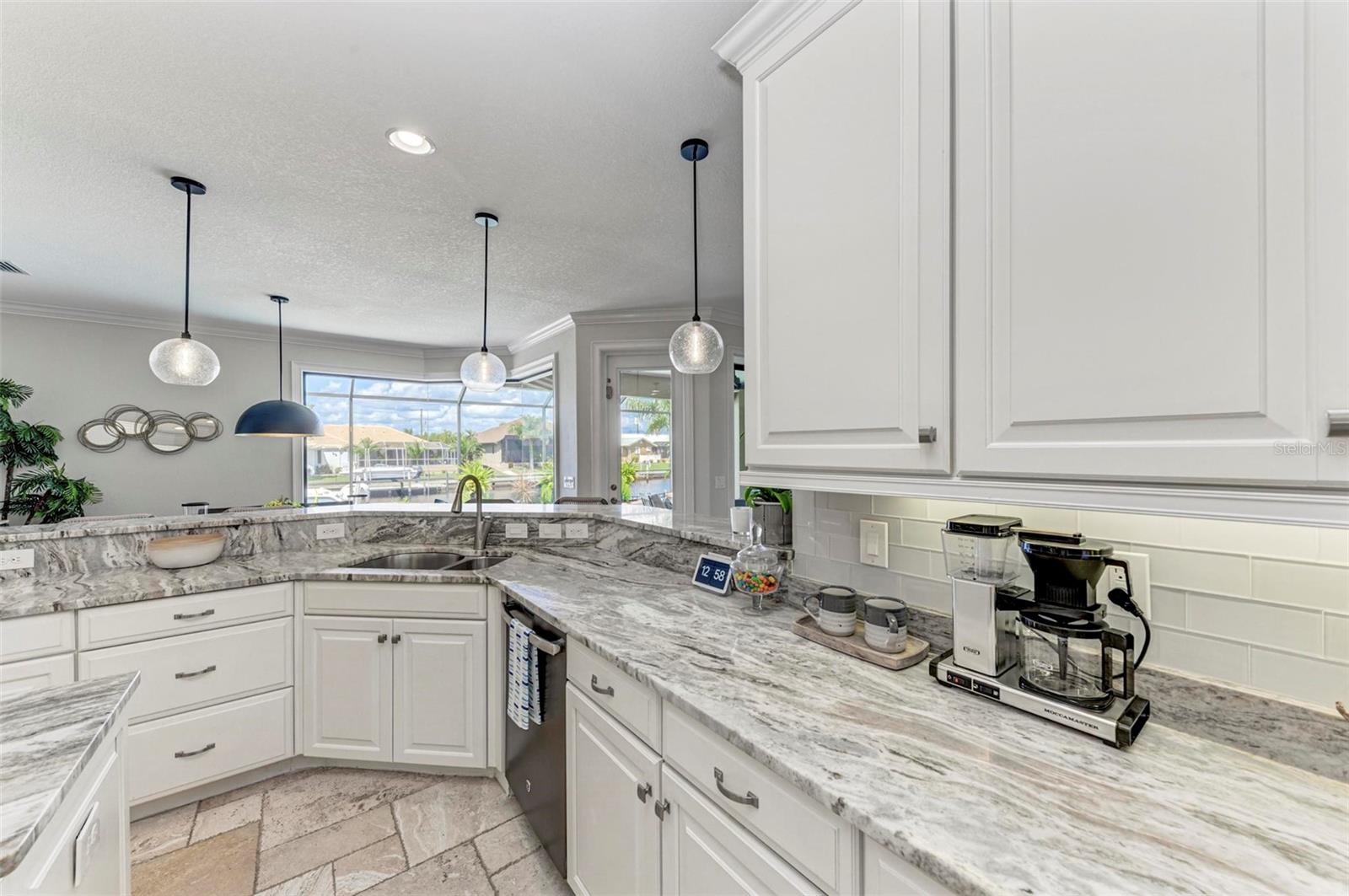 5016 LA COSTA ISLAND CT