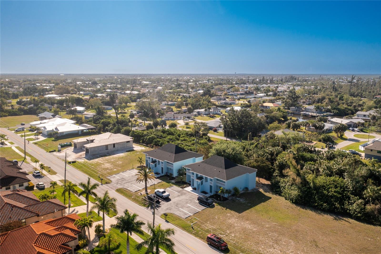 2735 MAGDALINA DR #2C