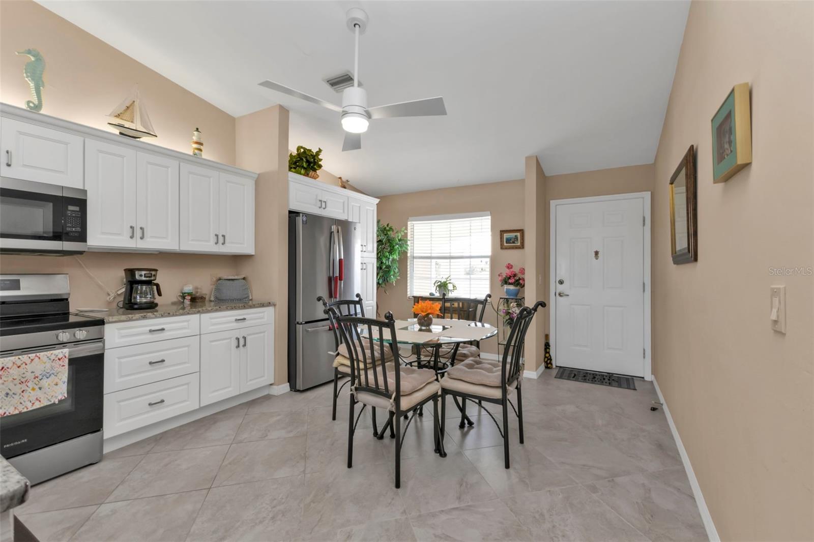 12144 SW EGRET CIR #407