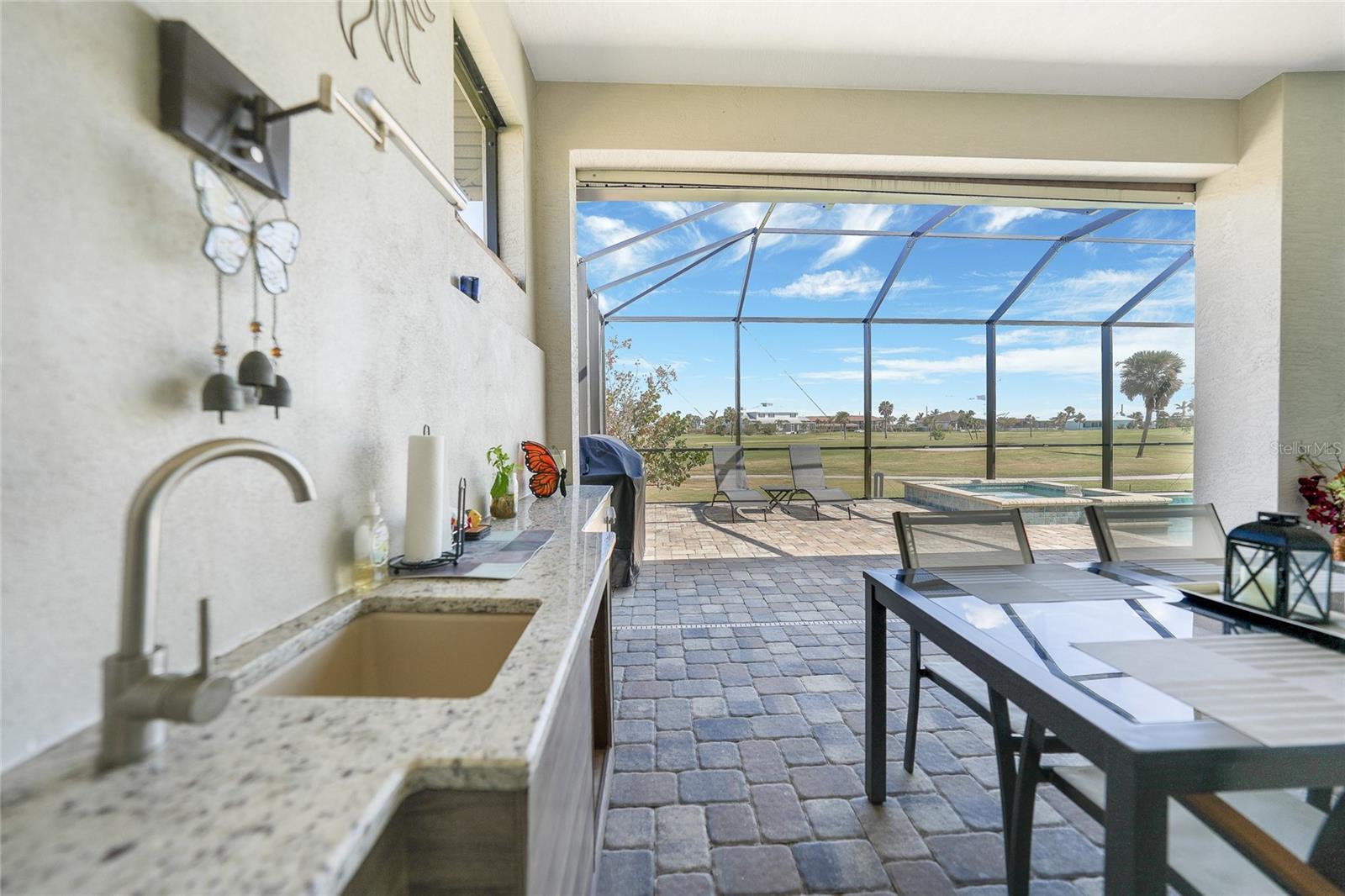 4061 LA COSTA ISLAND CT