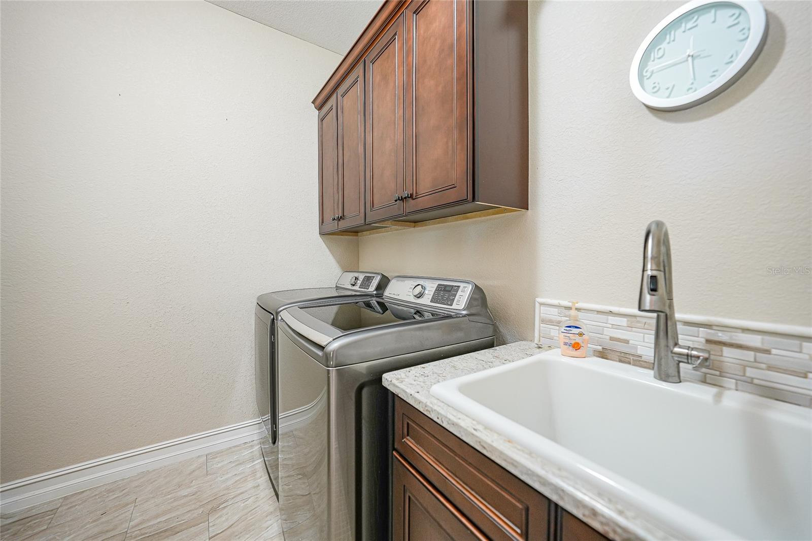 4061 LA COSTA ISLAND CT