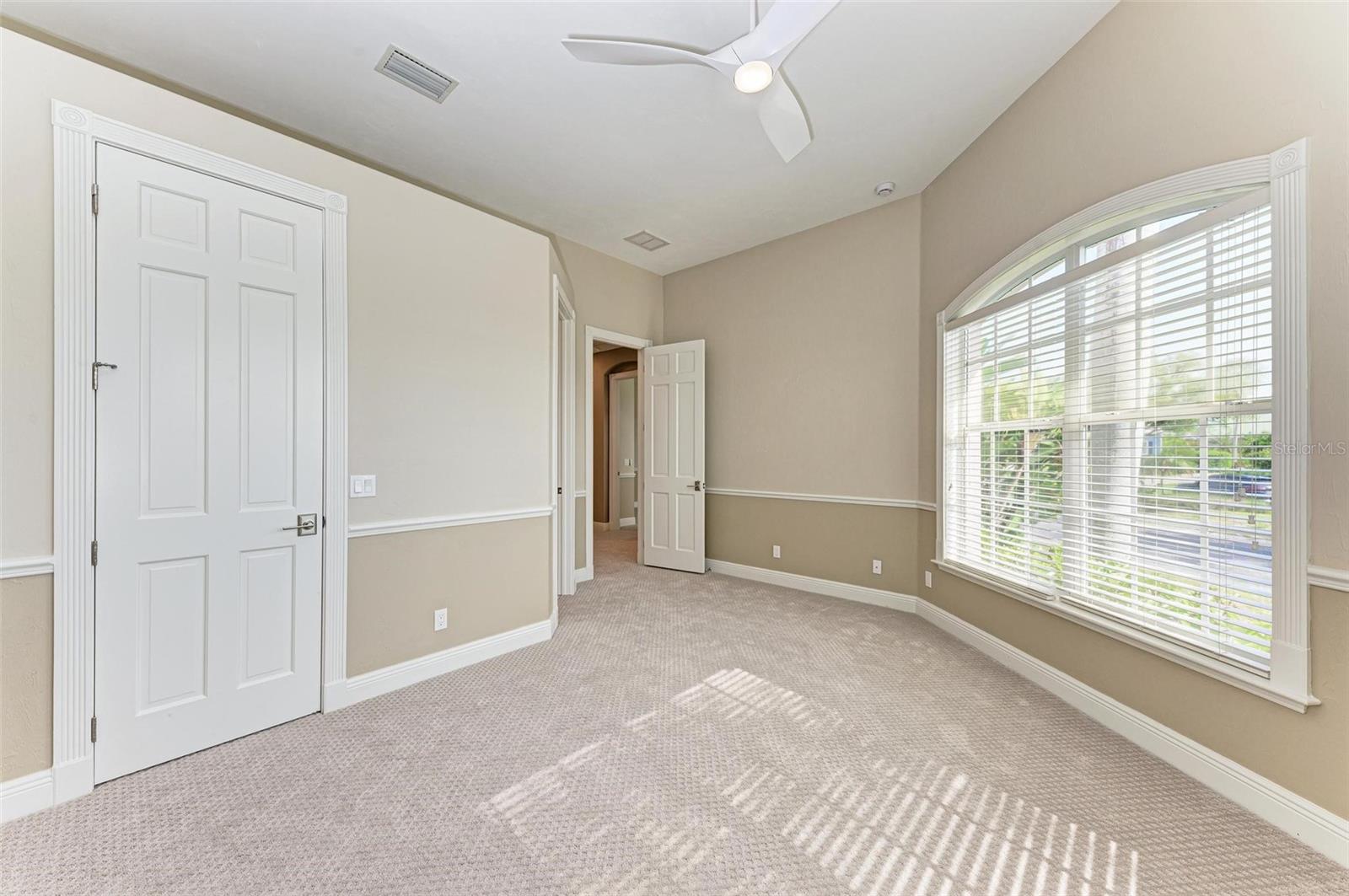 4440 GRASSY POINT BLVD