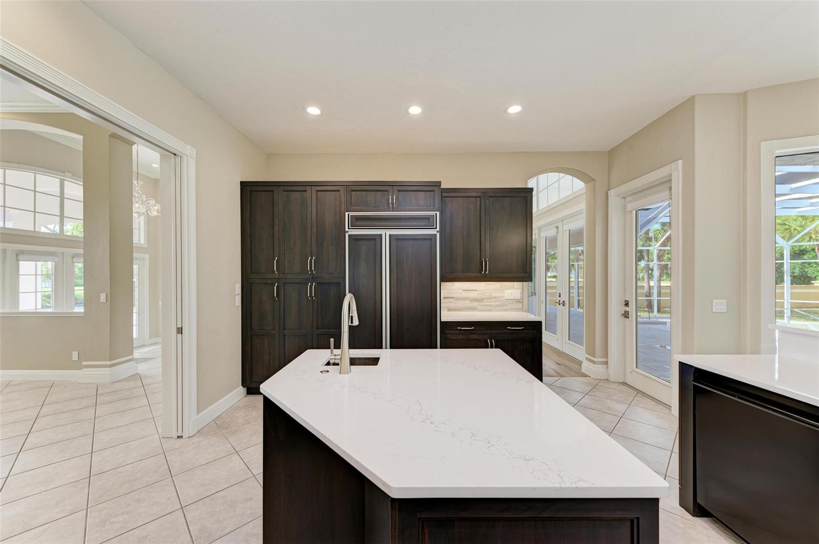 4440 GRASSY POINT BLVD