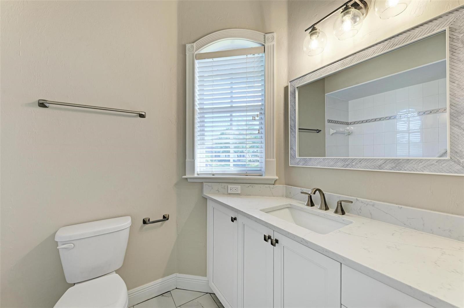 4440 GRASSY POINT BLVD