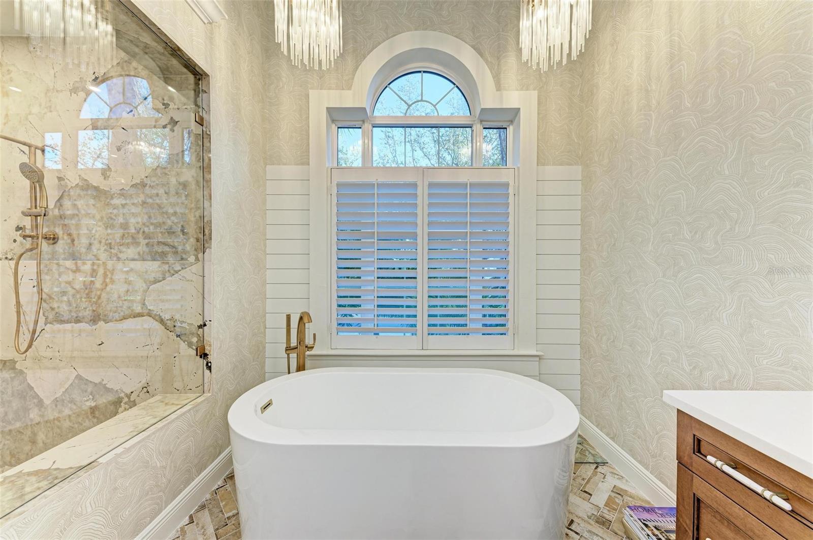 4511 GRASSY POINT BLVD