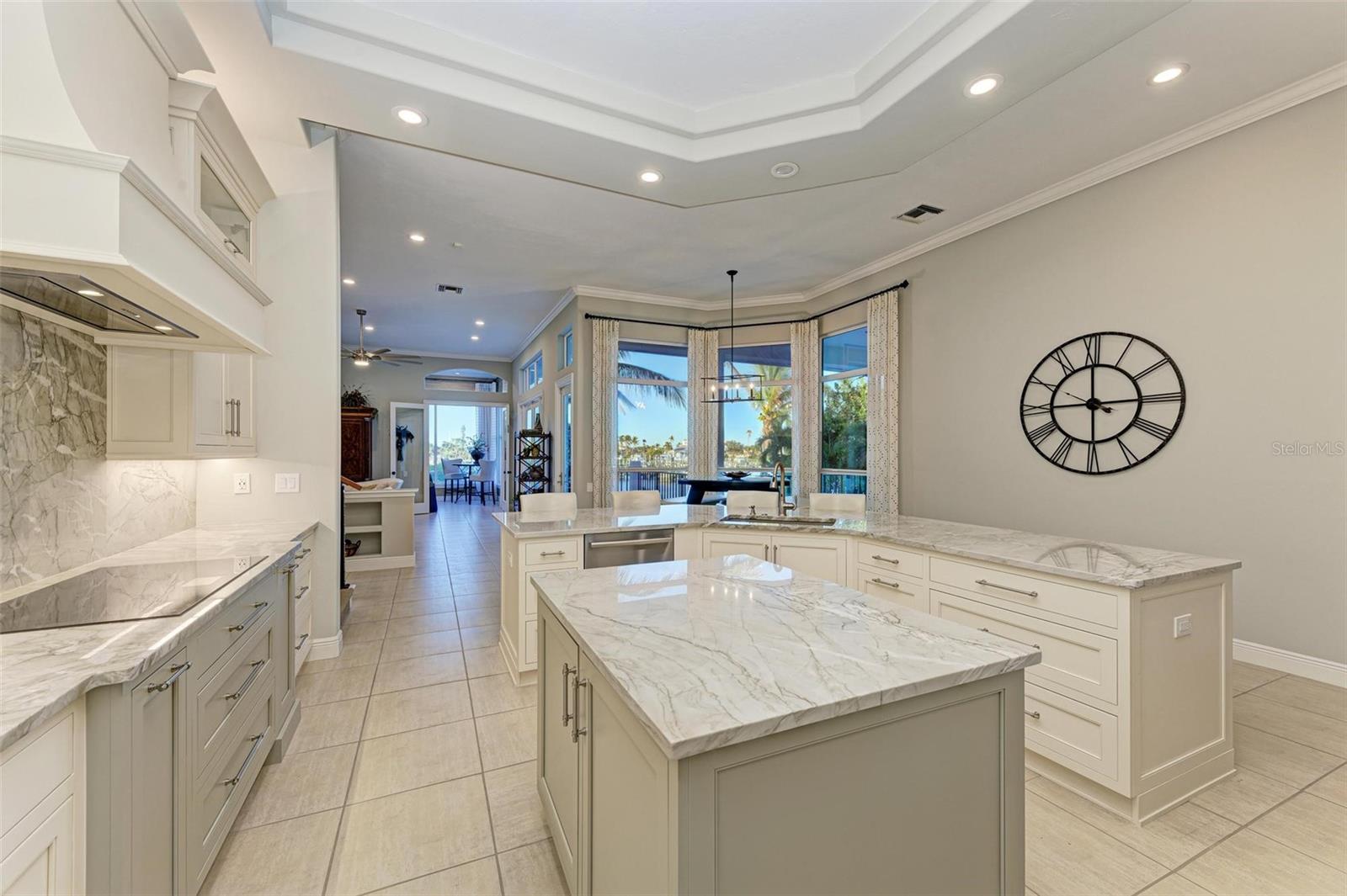 4511 GRASSY POINT BLVD