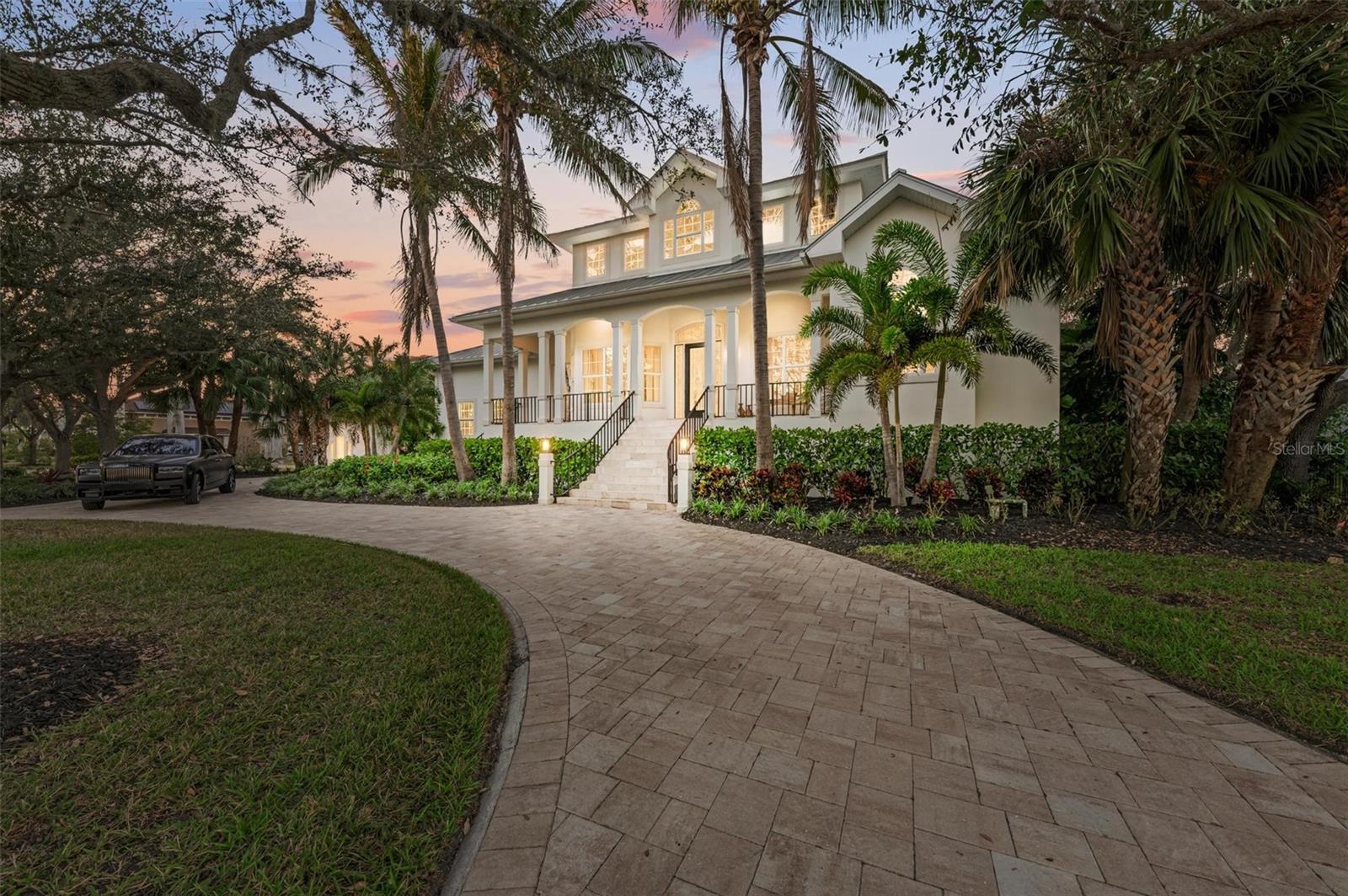 4511 GRASSY POINT BLVD