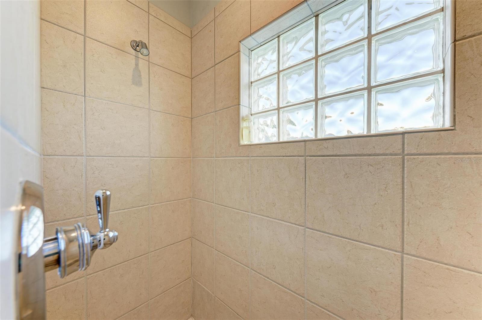 4511 GRASSY POINT BLVD